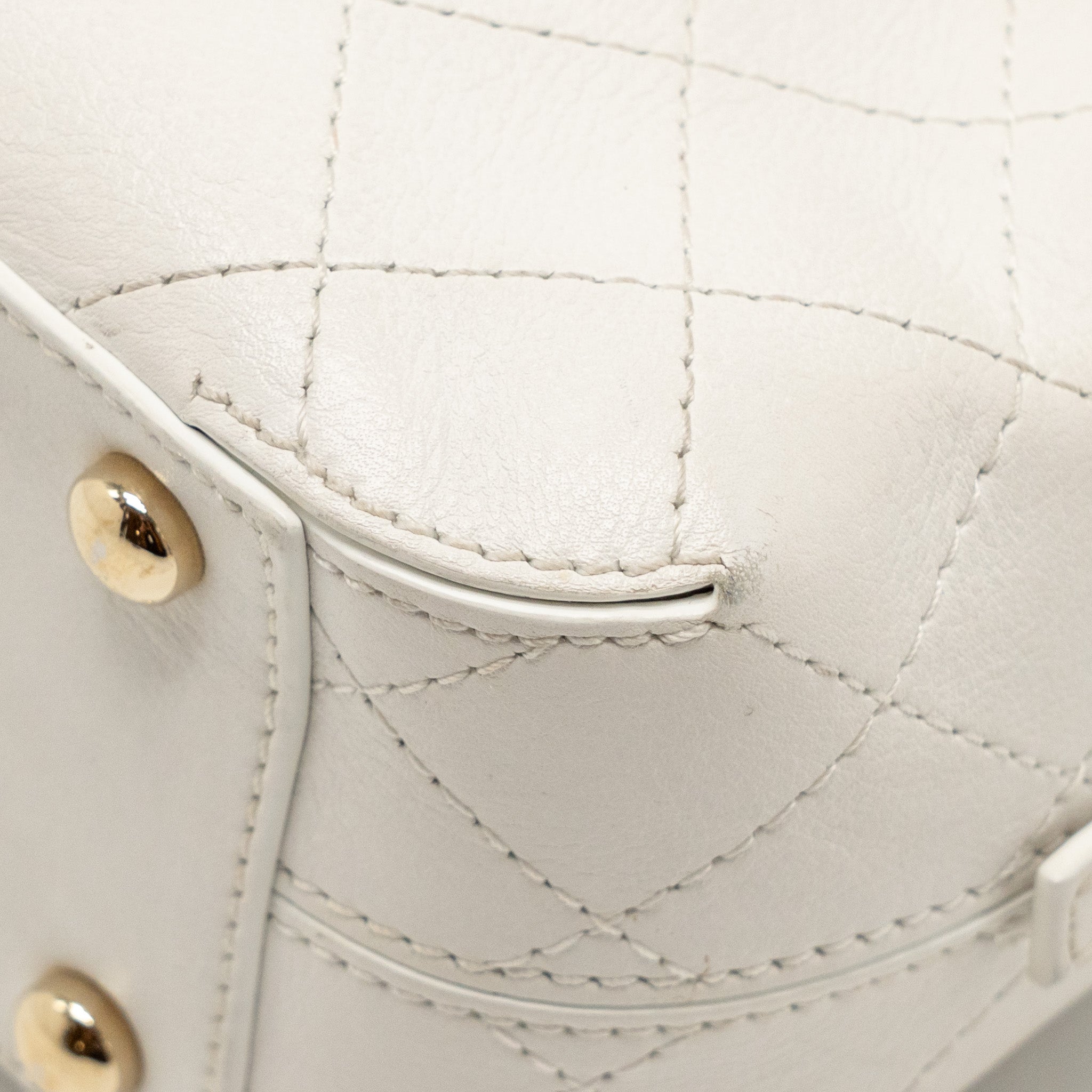 CHANEL MINI CAMERA BAG WITH CHAIN CALFSKIN WHITE LGHW