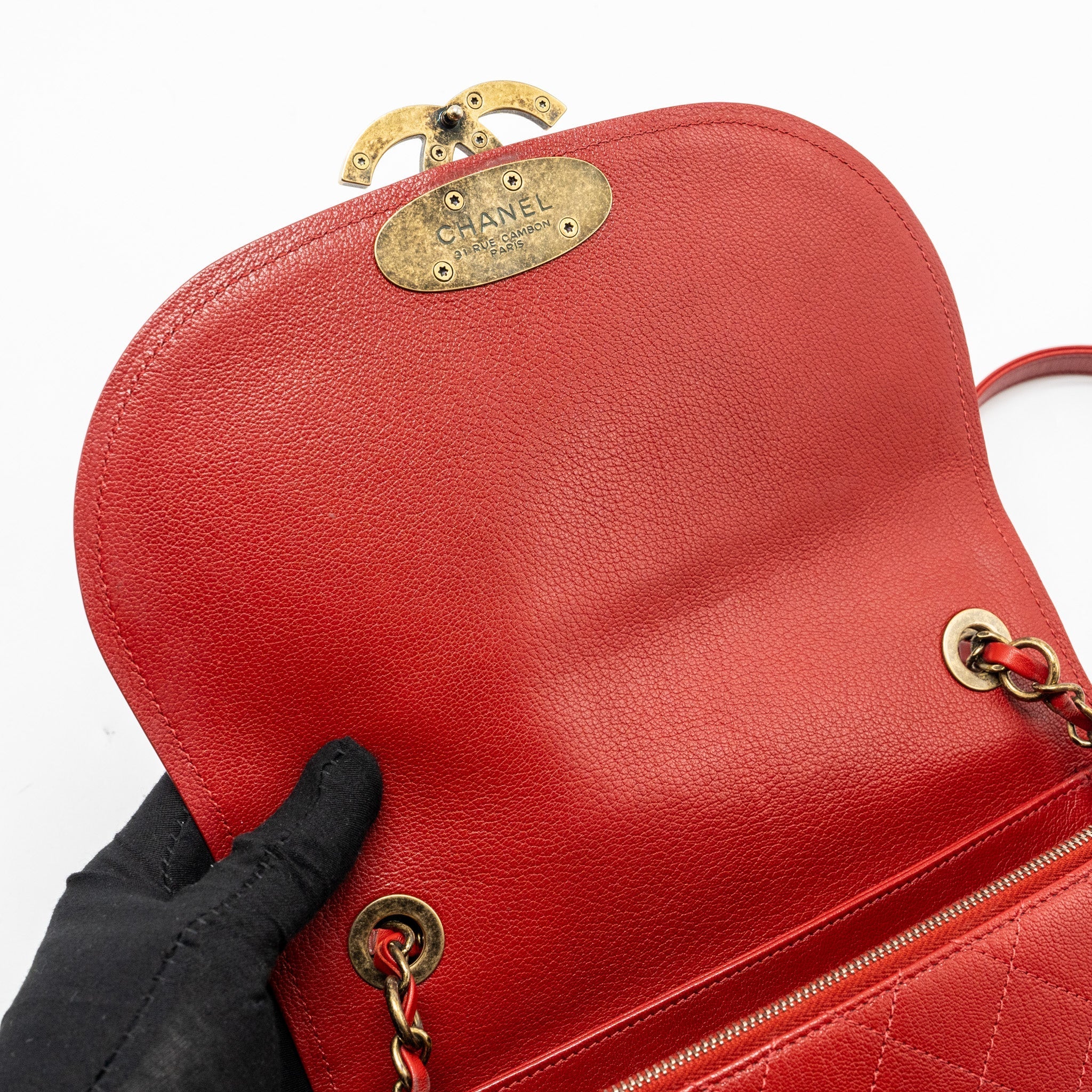 CHANEL MEDIUM COCO CURVE FLAP BAG CALFSKIN RED GHW