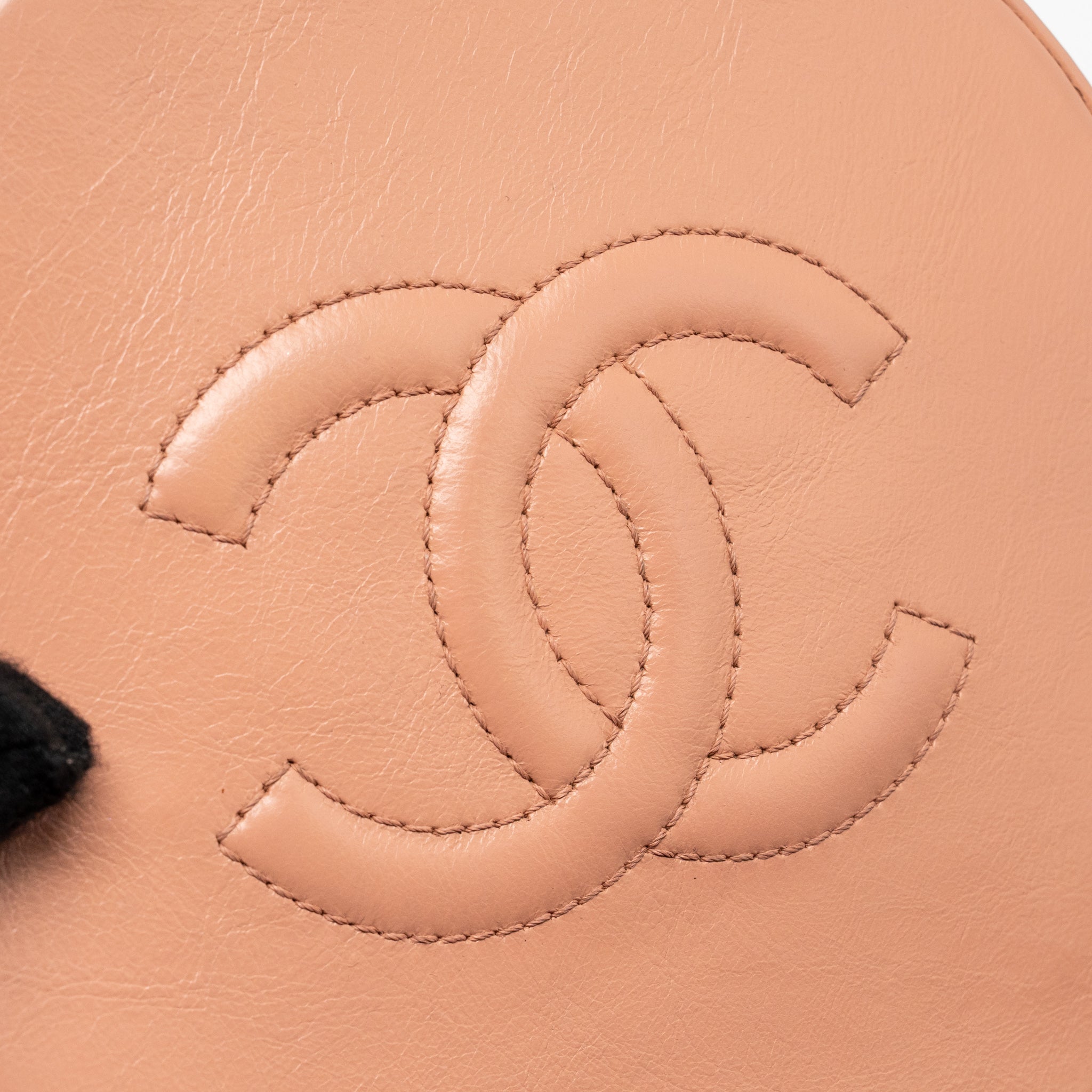 CHANEL ROUND CLUTCH WITH CHAIN MOON&STAR ZIPPER CALFSKIN PINK GHW