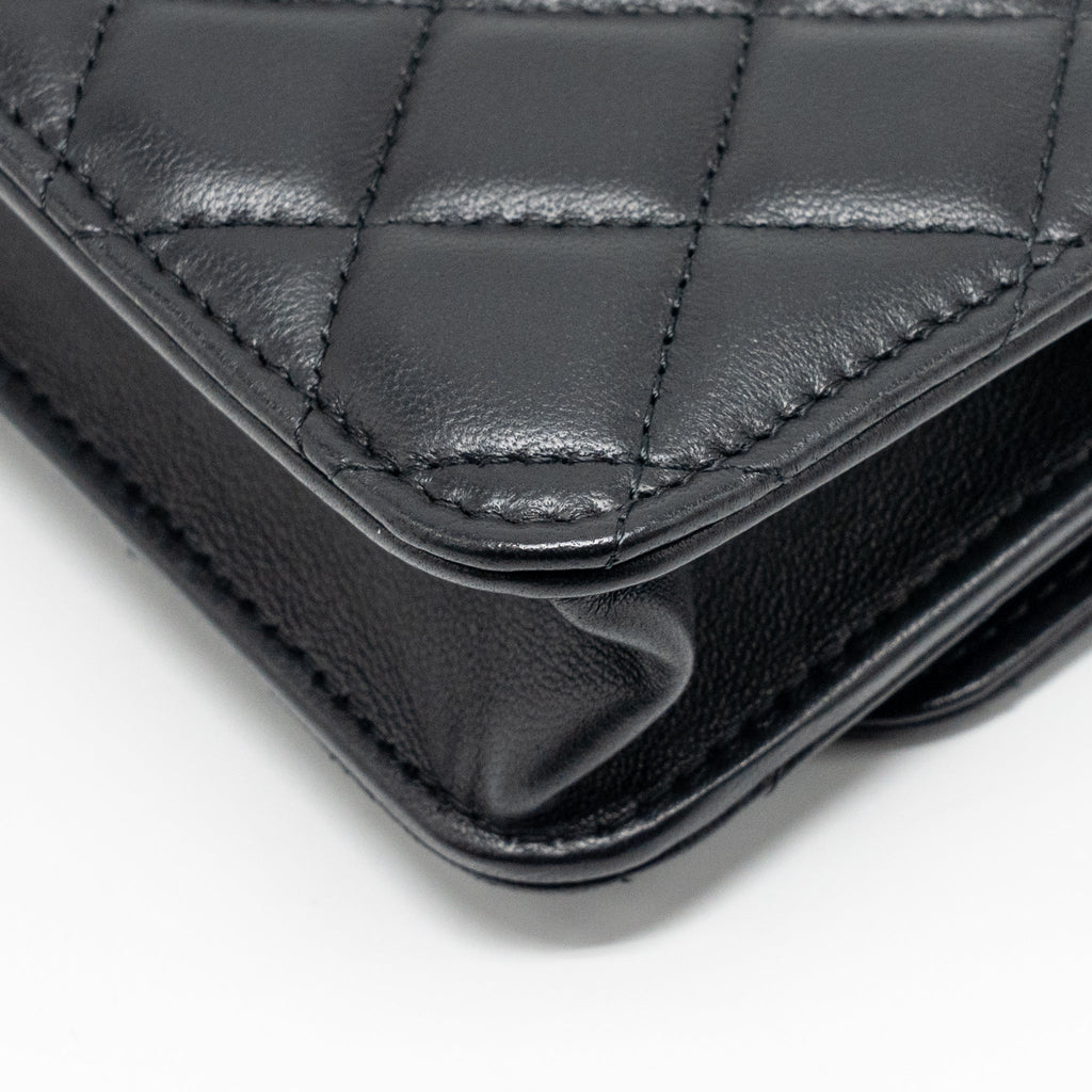 CHANEL PEARL CRUSH MINI WALLET ON CHAIN LAMBSKIN BLACK GHW (MICROCHIP)