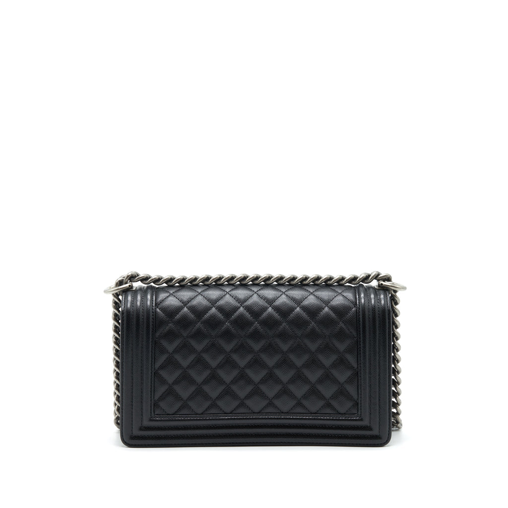 CHANEL LEBOY / BOY BAG MEDIUM CAVIAR BLACK RUTHENIUM SLIVER HARDWARE