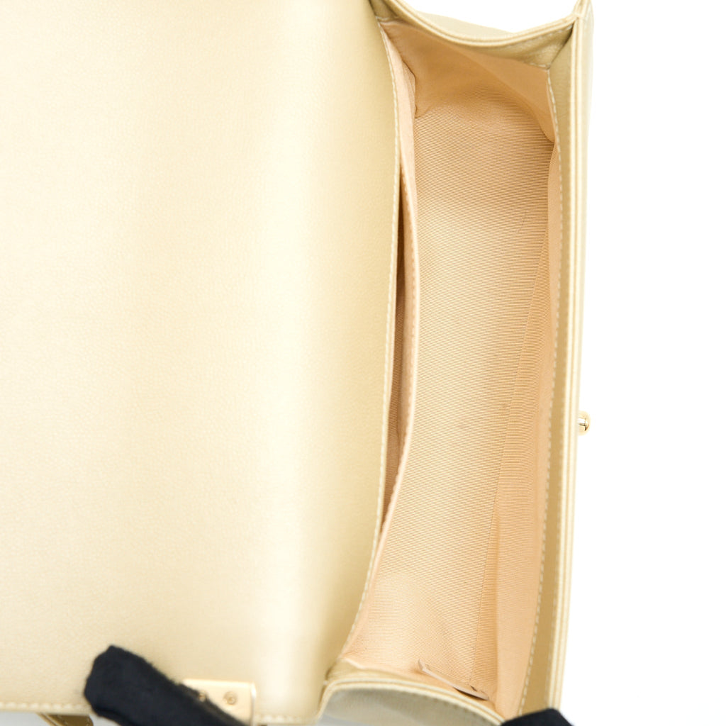 CHANEL MEDIUM BOY CAVIAR GOLD LGHW