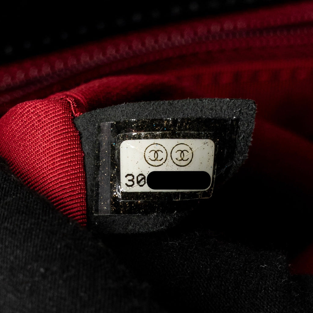 CHANEL SMALL 19 BAG GOATSKIN BLACK MULTICOLOR HARDWARE