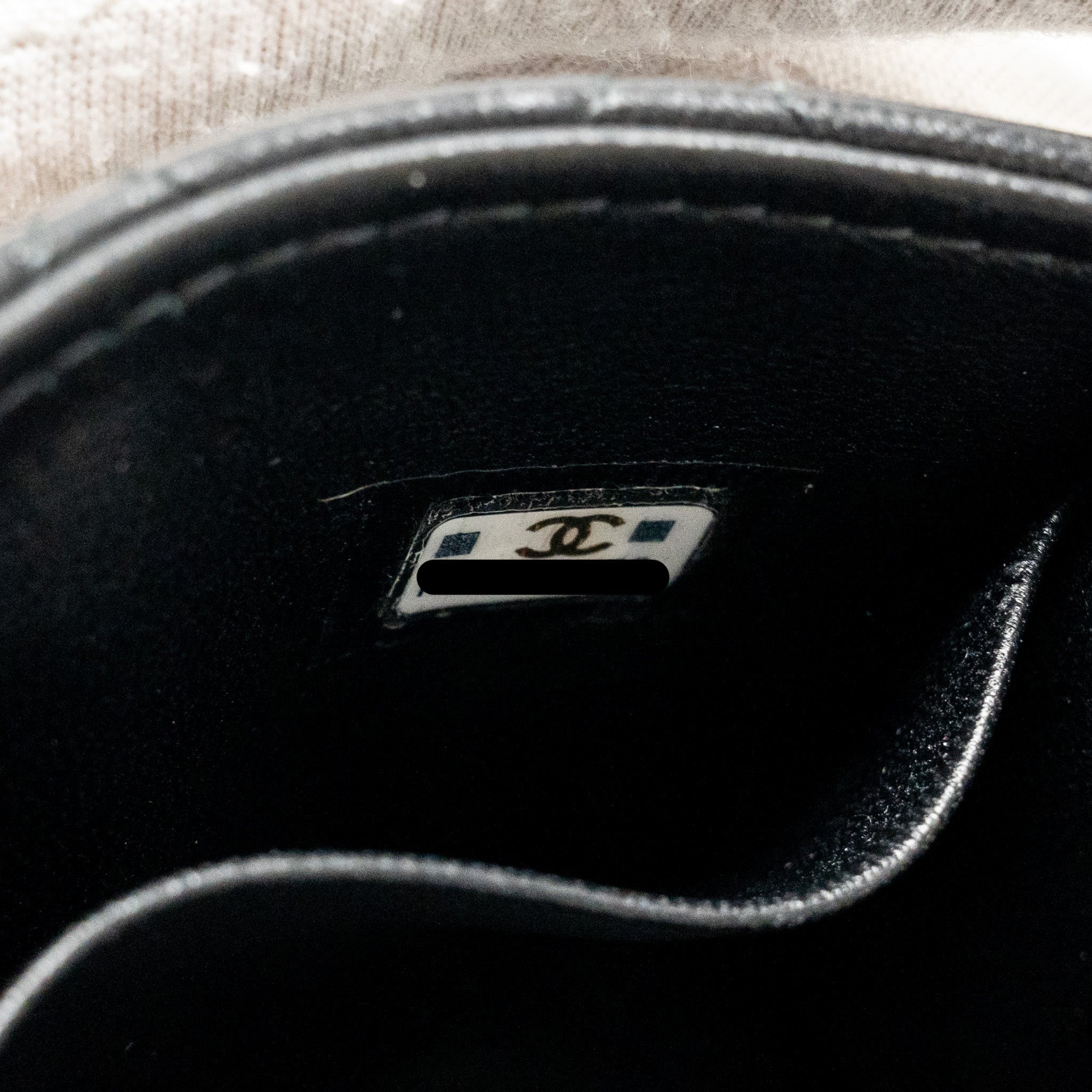 CHANEL DETAILED TOP HANDLE MINI CLUTCH WITH CHAIN LAMBSKIN BLACK GHW (MICROCHIP)