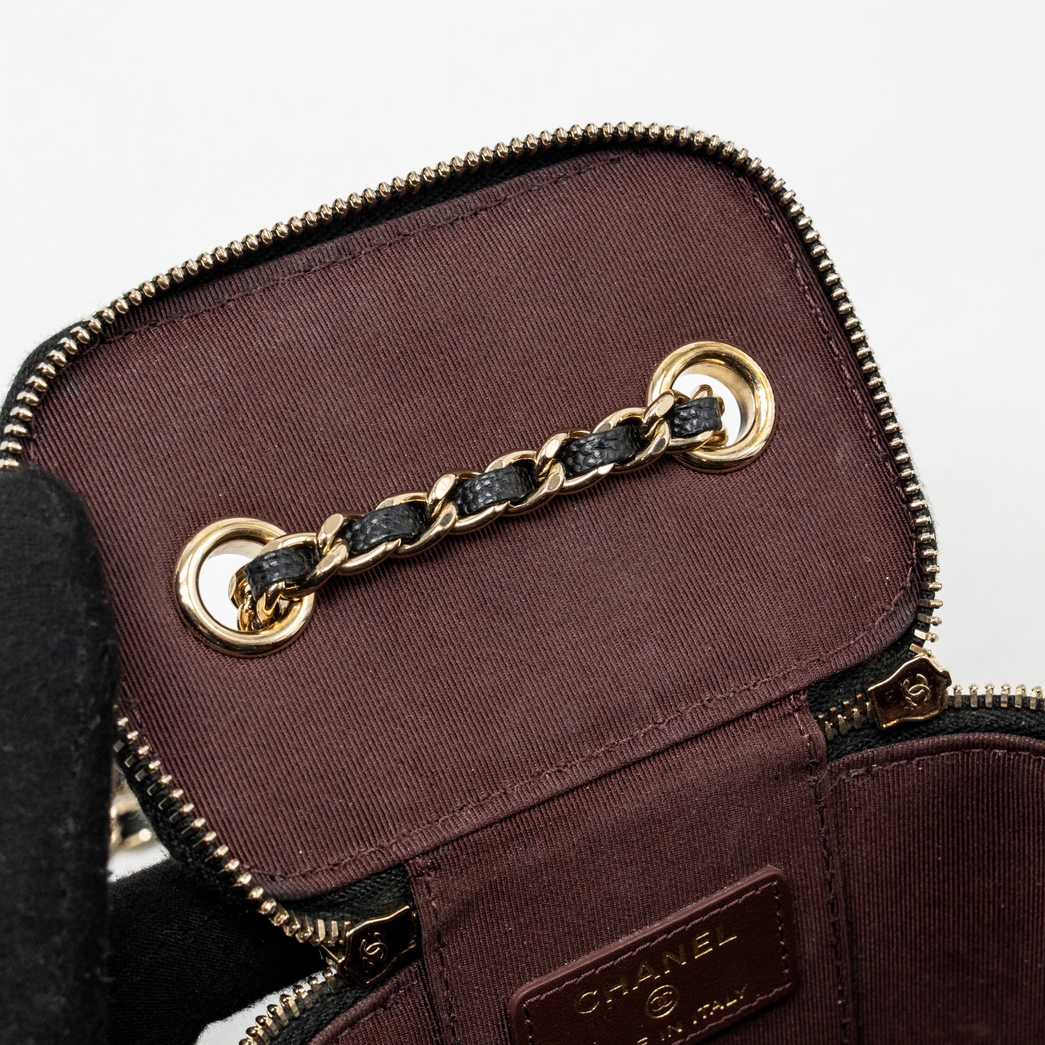CHANEL CLASSIC SMALL VANITY WITH CHAIN CAVIAR BLACK LGHW