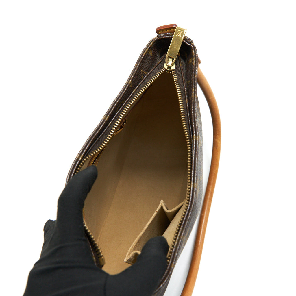 LOUIS VUITTON VINTAGE LOOPING BAG