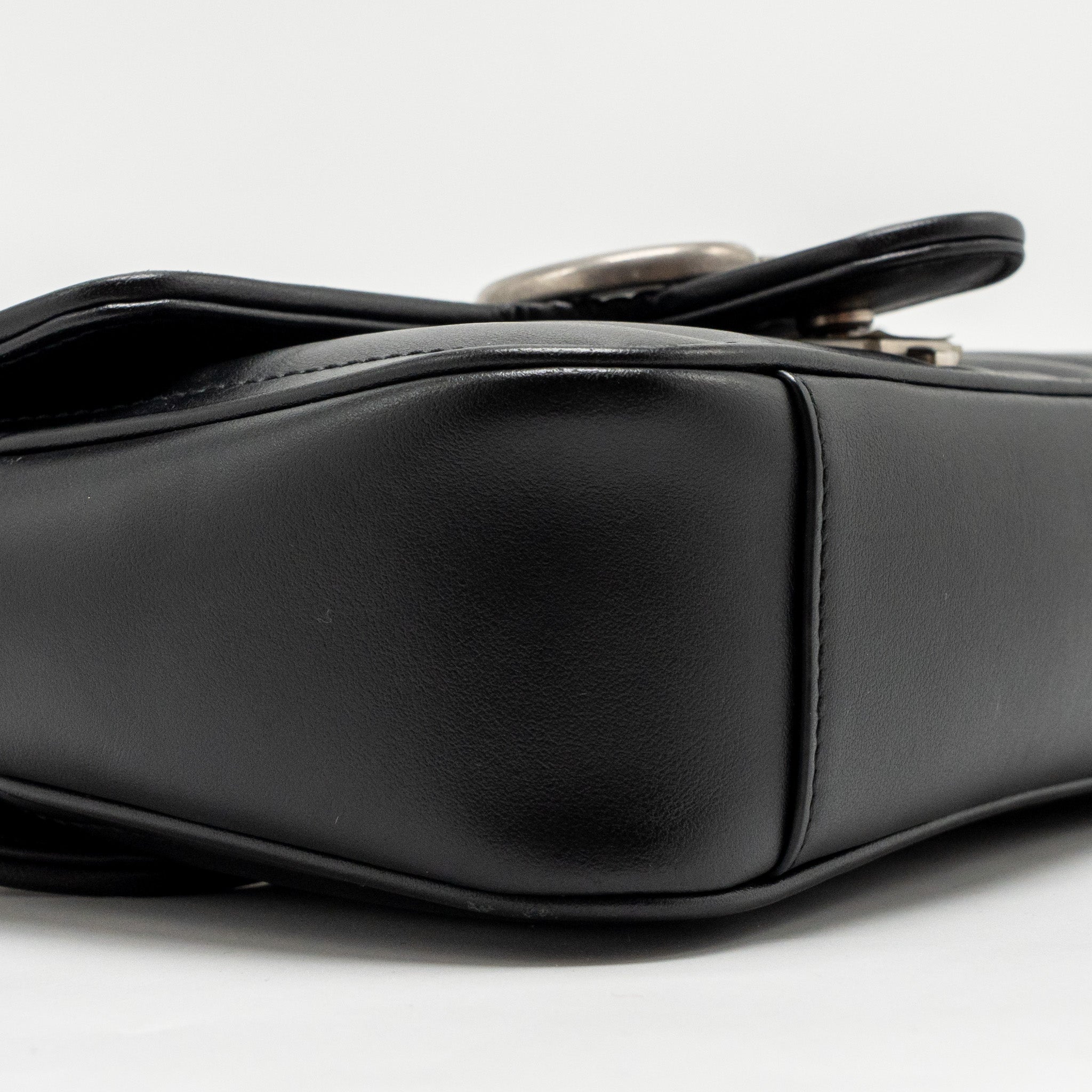 GUCCI SMALL GG MARMONT SHOULDER BAG CALFSKIN BLACK SHW