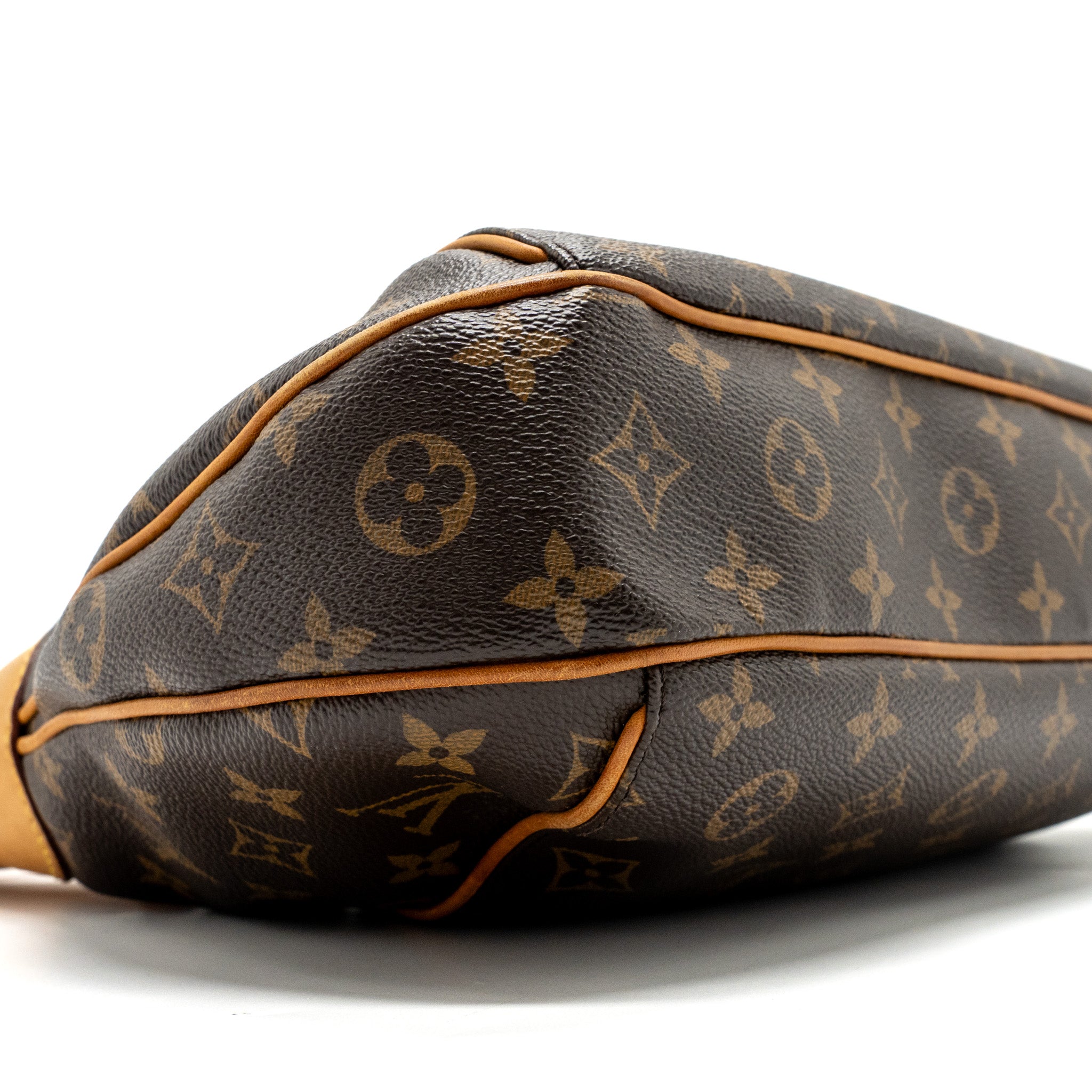 LOUIS VUITTON THAMES GM SHOULDER BAG MONOGRAM CANVAS GHW