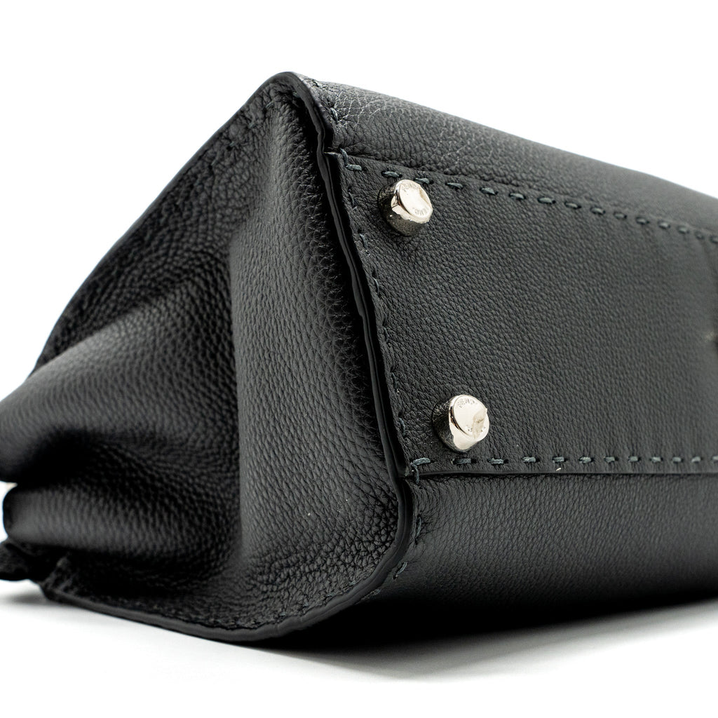 FENDI MEDIUM PEEKABOO BAG SELLERIA LEATHER BLACK SHW
