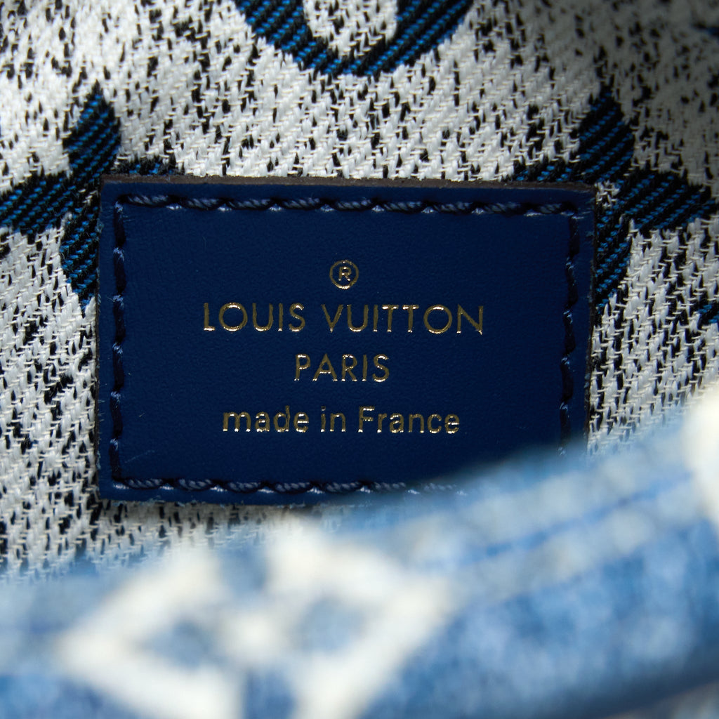LOUIS VUITTON HALF-MOON LOOP BAGUETTE HANDBAG DENIM BLUE GHW