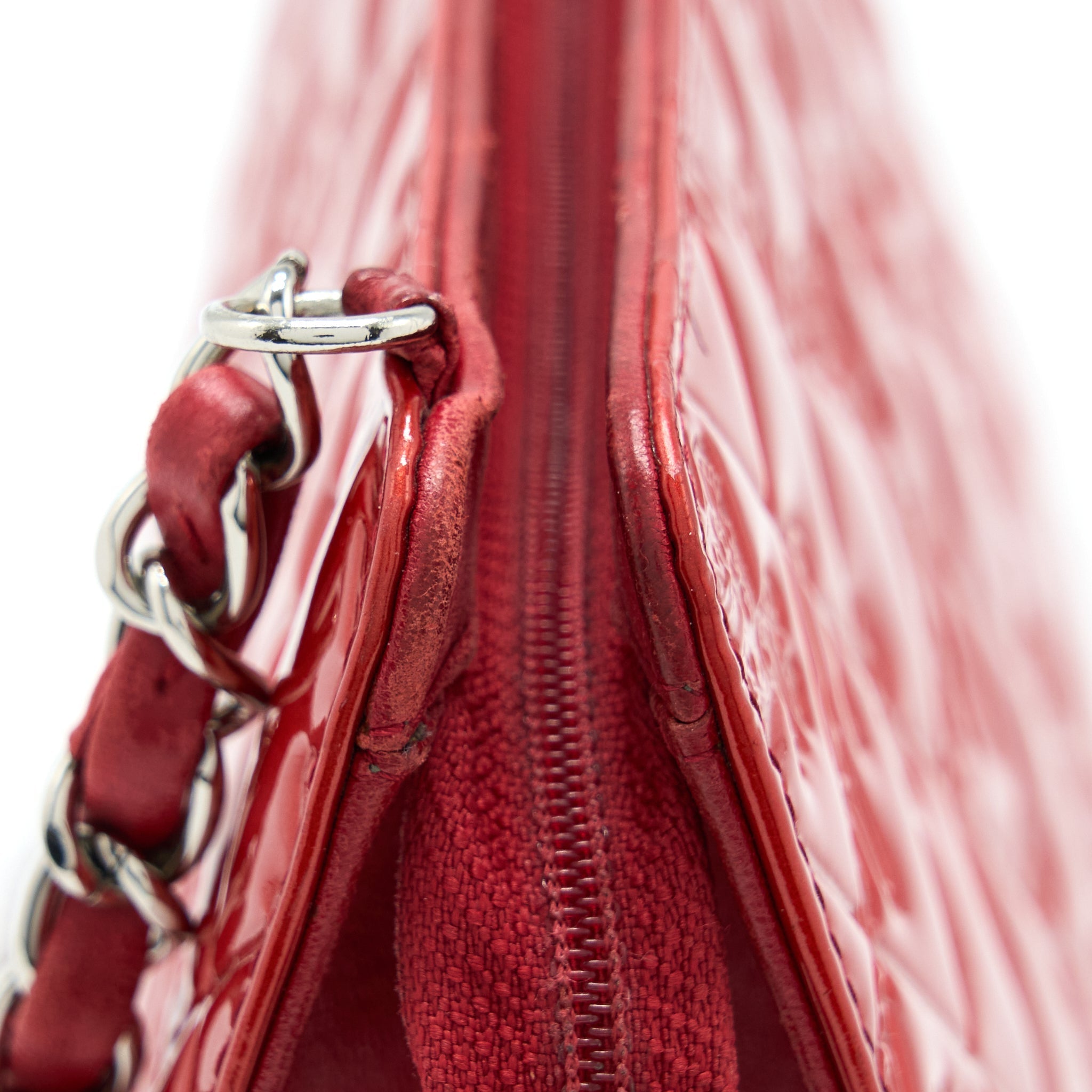 CHANEL VINTAGE LEATHER CHARM PRINTED CHAIN SHOULDER BAG RED SHW