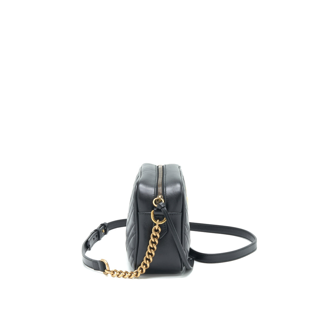 GUCCI GG MARMONT SMALL CAMERA BAG BLACK