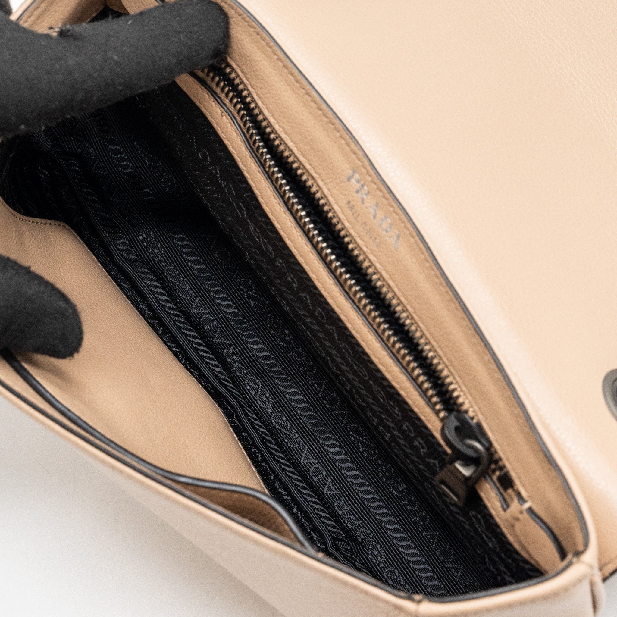 PRADA PATTINA GLACE STUDDED BAG CALFSKIN BEIGE /BLACK HARDWARE
