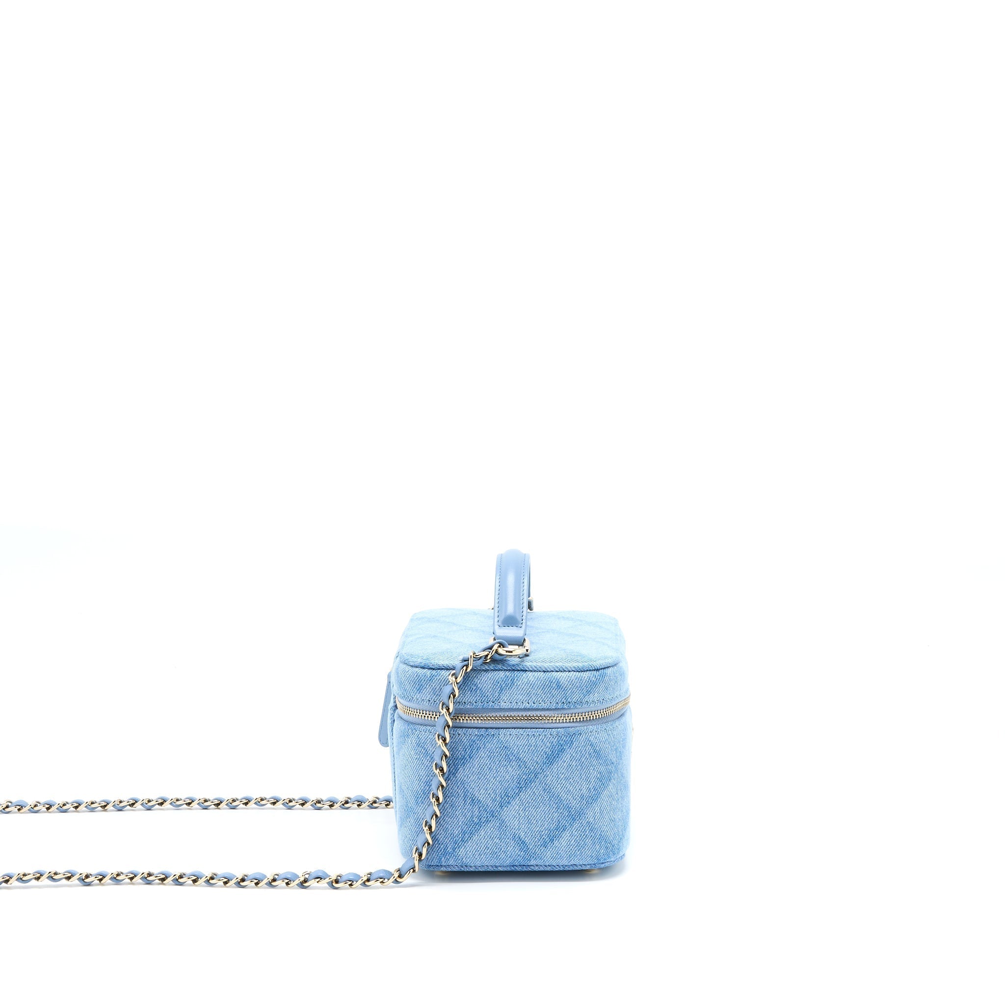 CHANEL VANITY CASE WITH CHAIN DENIM LGHW (MICROCHIP)