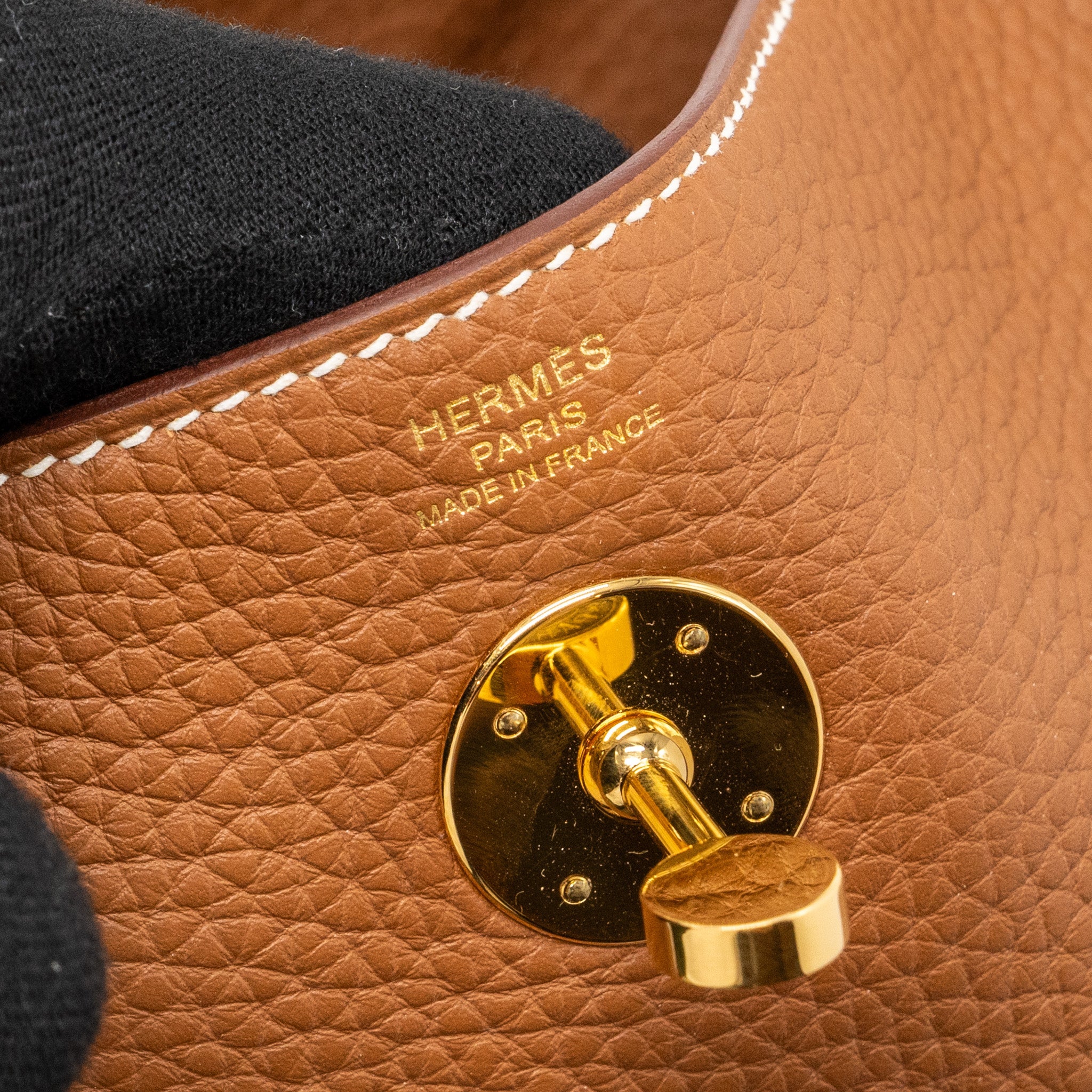 HERMES LINDY 26 CLEMENCE GOLD WITH GHW