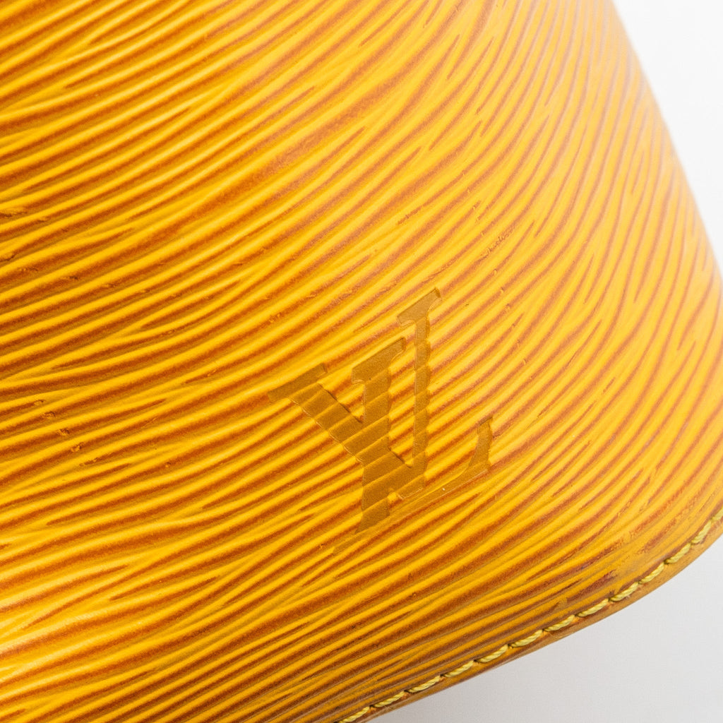 LOUIS VUITTON VINTAGE PETIT NOE EPI YELLOW GHW