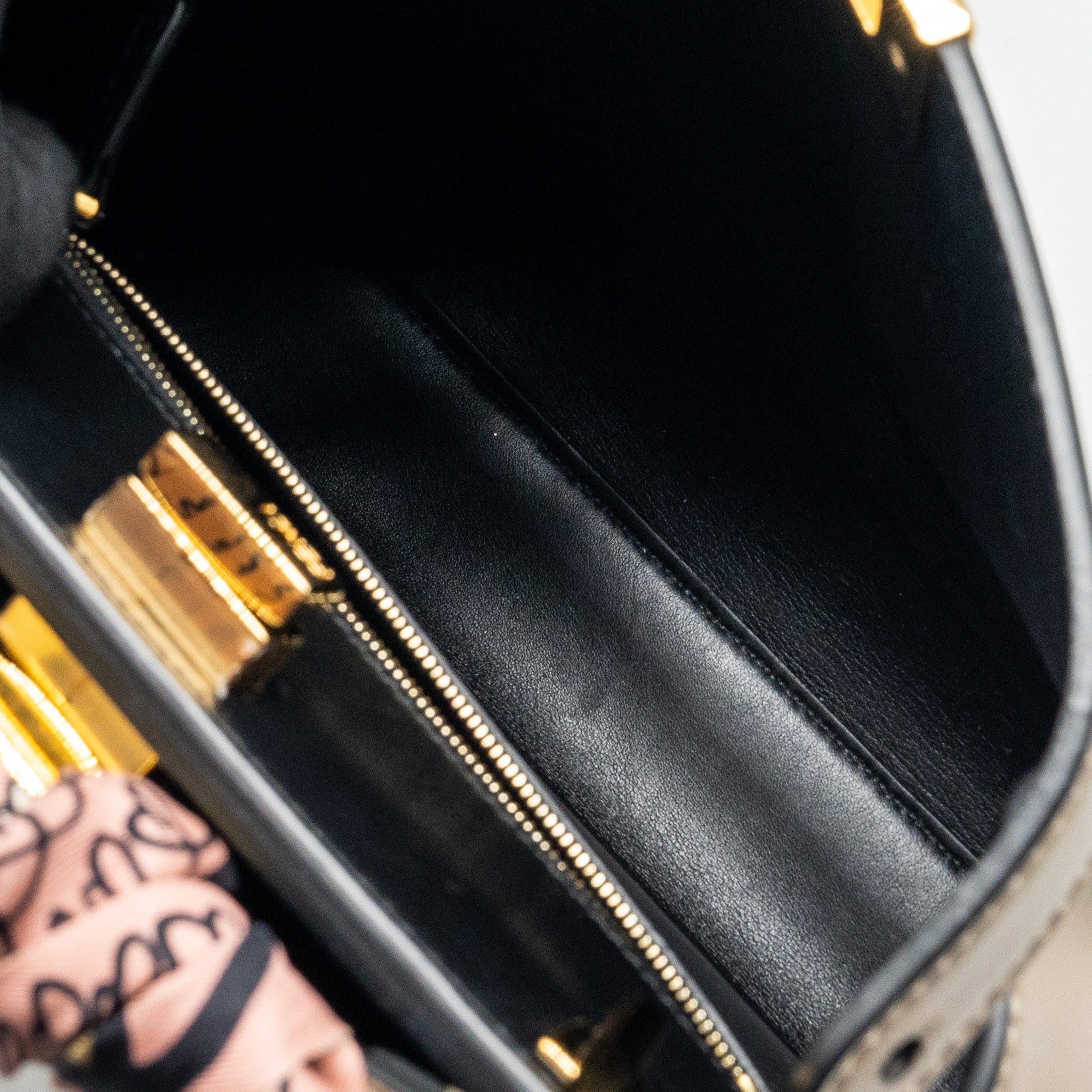 FENDI PEEKABOO HANDLE BAG CALFSKIN DOVE/BLACK GHW
