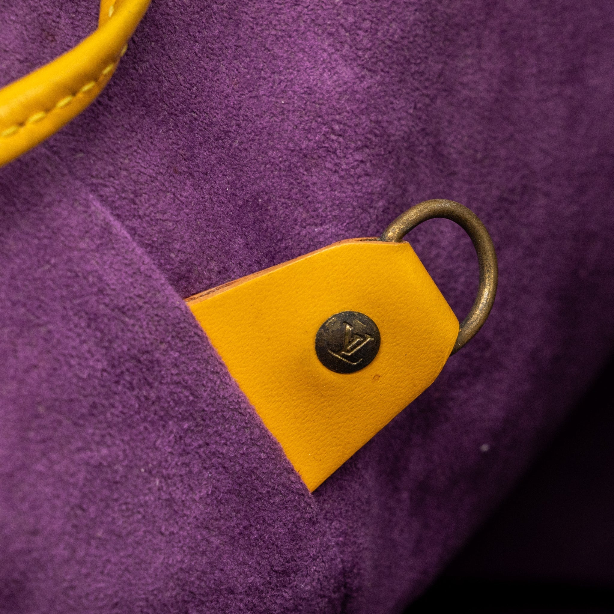 LOUIS VUITTON VINTAGE PETIT NOE EPI YELLOW GHW