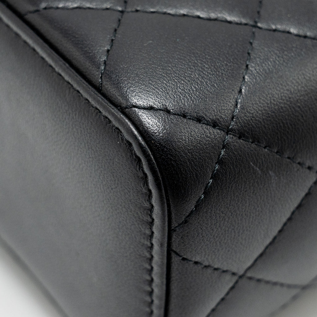 CHANEL PEARL CRUSH MINI VANITY CASE LAMBSKIN BLACK GHW