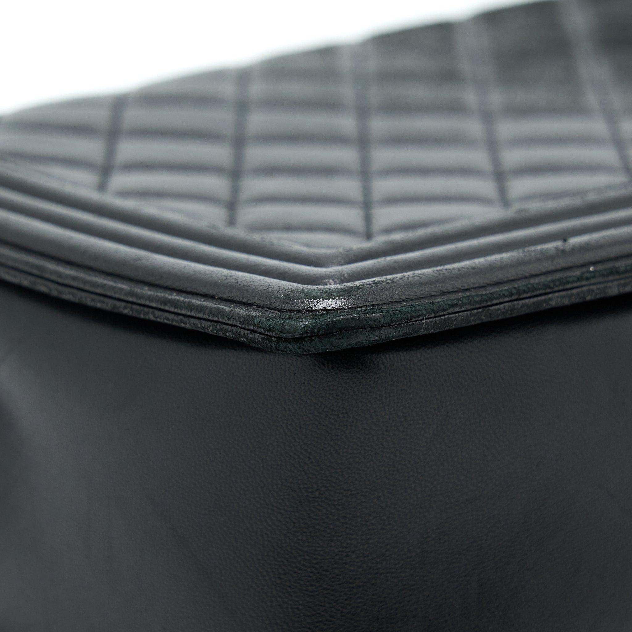 CHANEL MEDIUM BOY BAG LAMBSKIN BLACK RUTHENIUM SHW