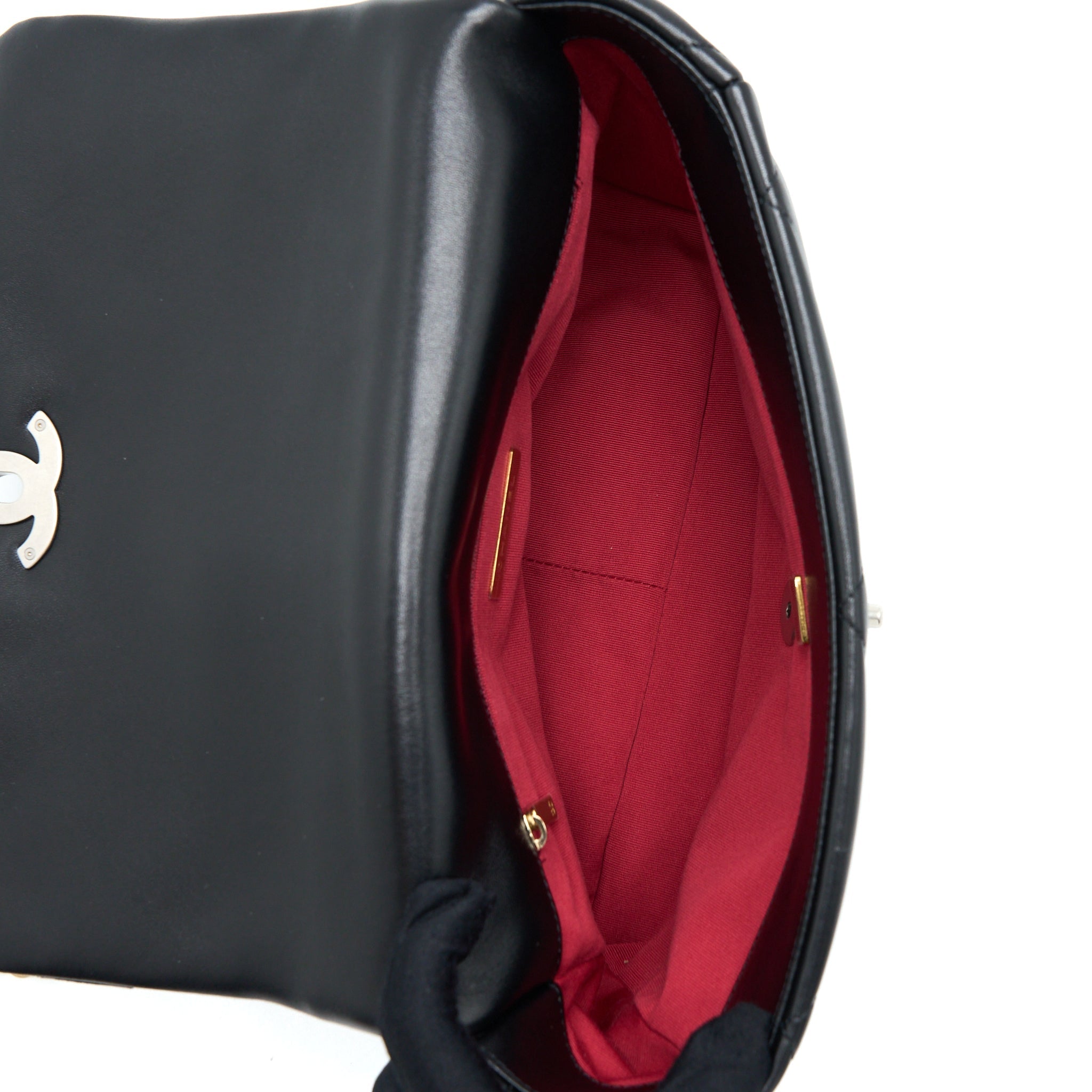 CHANEL MEDIUM 19 BAG GOATSKIN BLACK MULTICOLOUR HARDWARE (MICROCHIP)