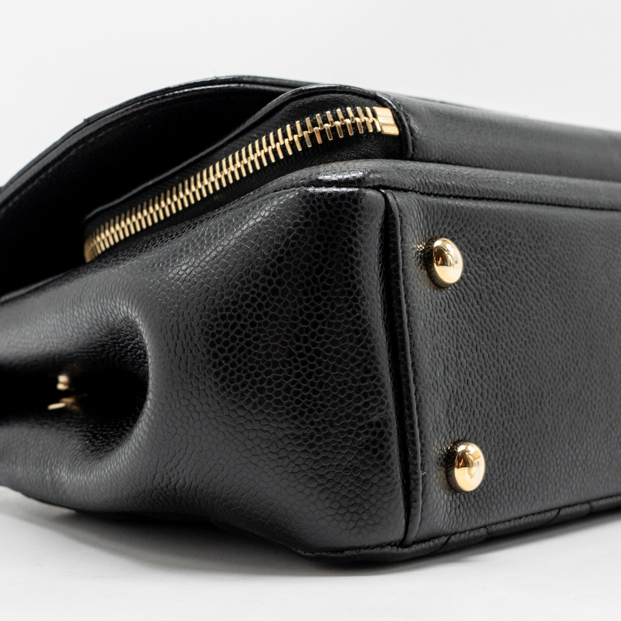 CHANEL SMALL BUSINESS AFFINITY CAVIAR BLACK LGHW