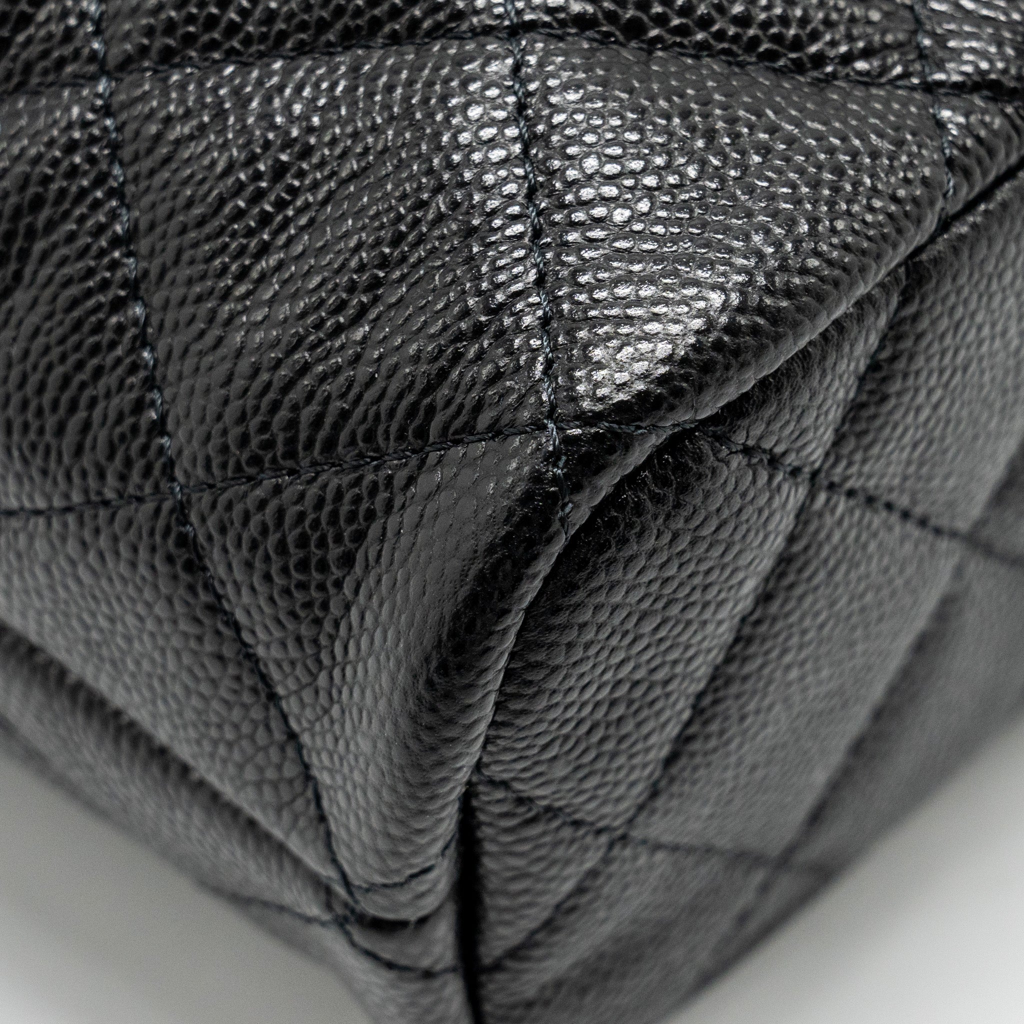 CHANEL 25C QUILTED HOBO BAG CAVIAR BLACK GHW (MICROCHIP)
