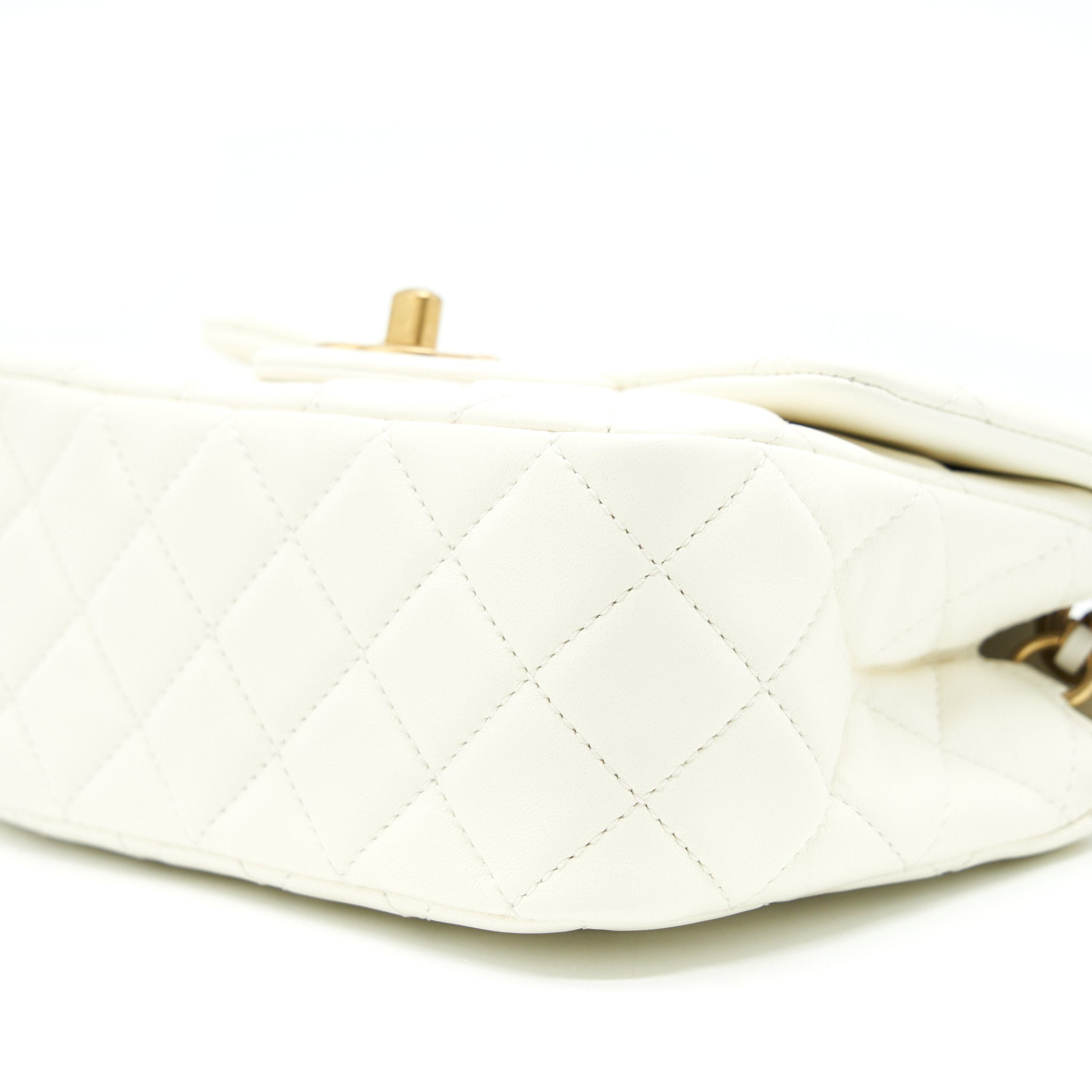 CHANEL 22C PEARL CRUSH MINI SQUARE FLAP BAG LAMBSKIN WHITE GHW (MICROCHIP)