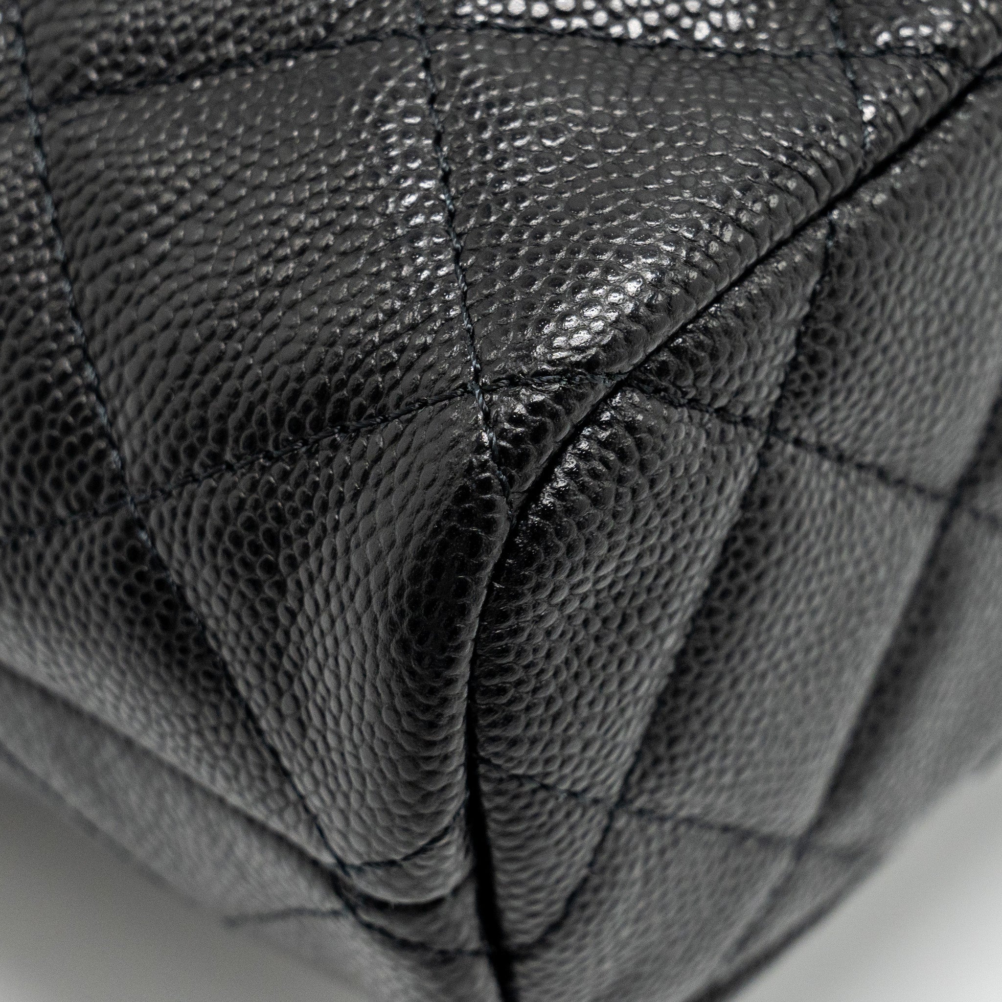 CHANEL 25C QUILTED HOBO BAG CAVIAR BLACK GHW (MICROCHIP)