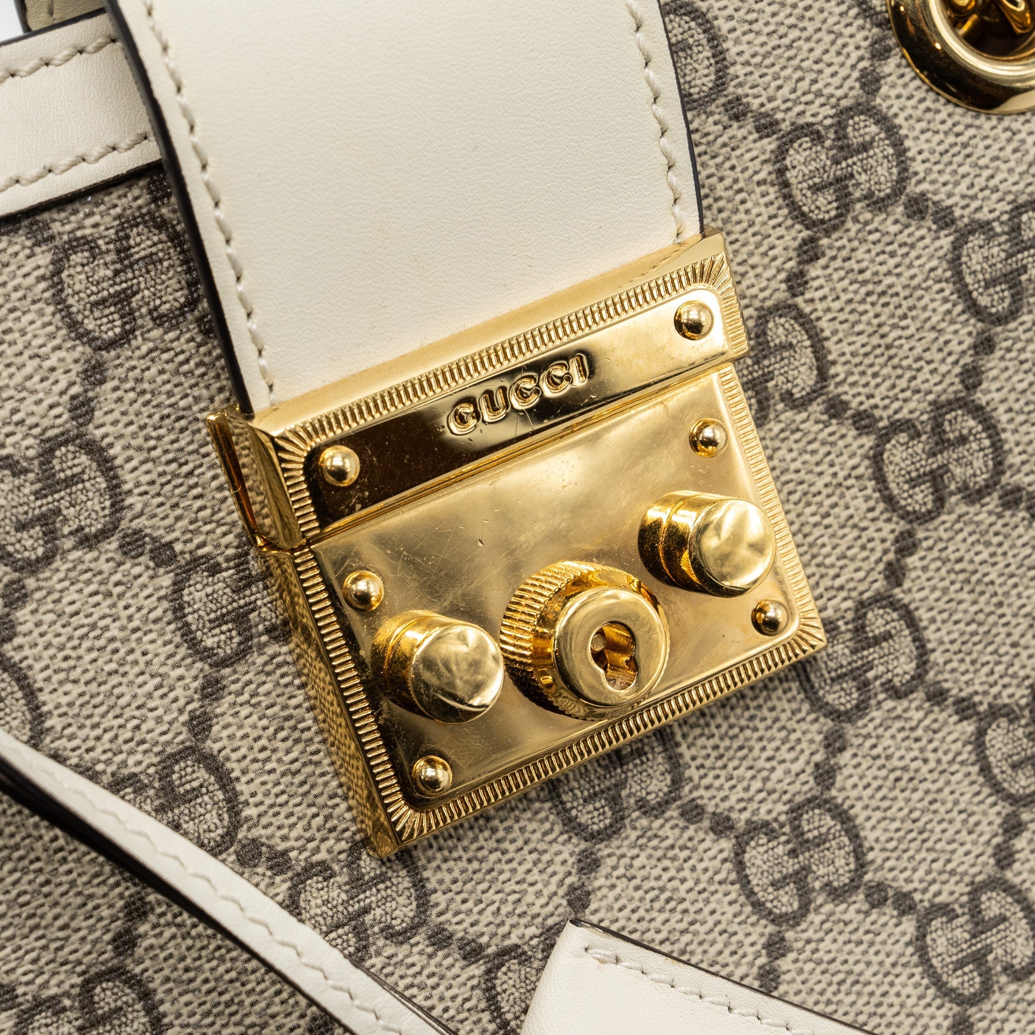 GUCCI PADLOCK SMALL SHOULDER BAG GG SUPREME CANVAS / LEATHER WHITE GHW