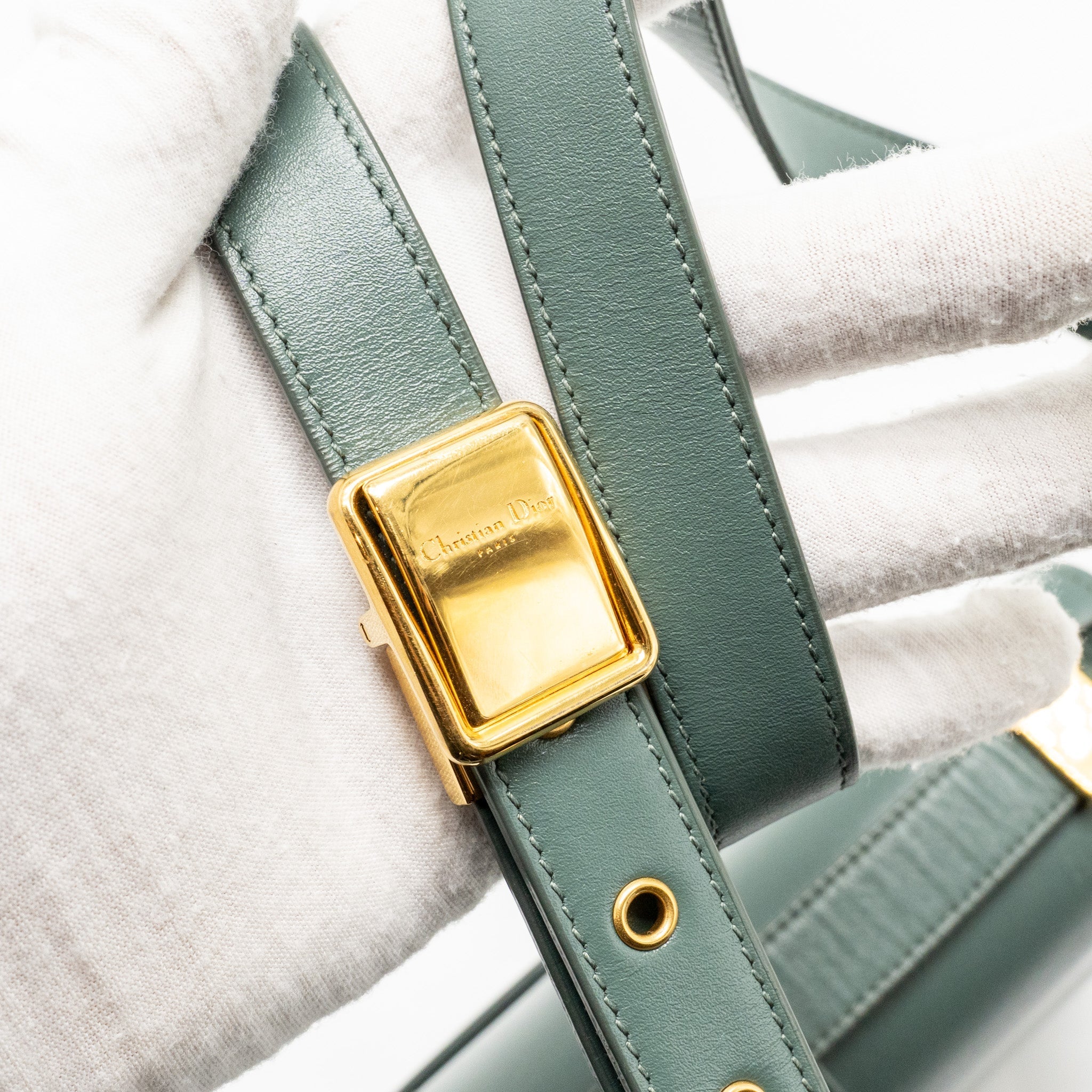 DIOR 30 MONTAIGNE MEDIUM FLAP BAG CALFSKIN GREEN GHW