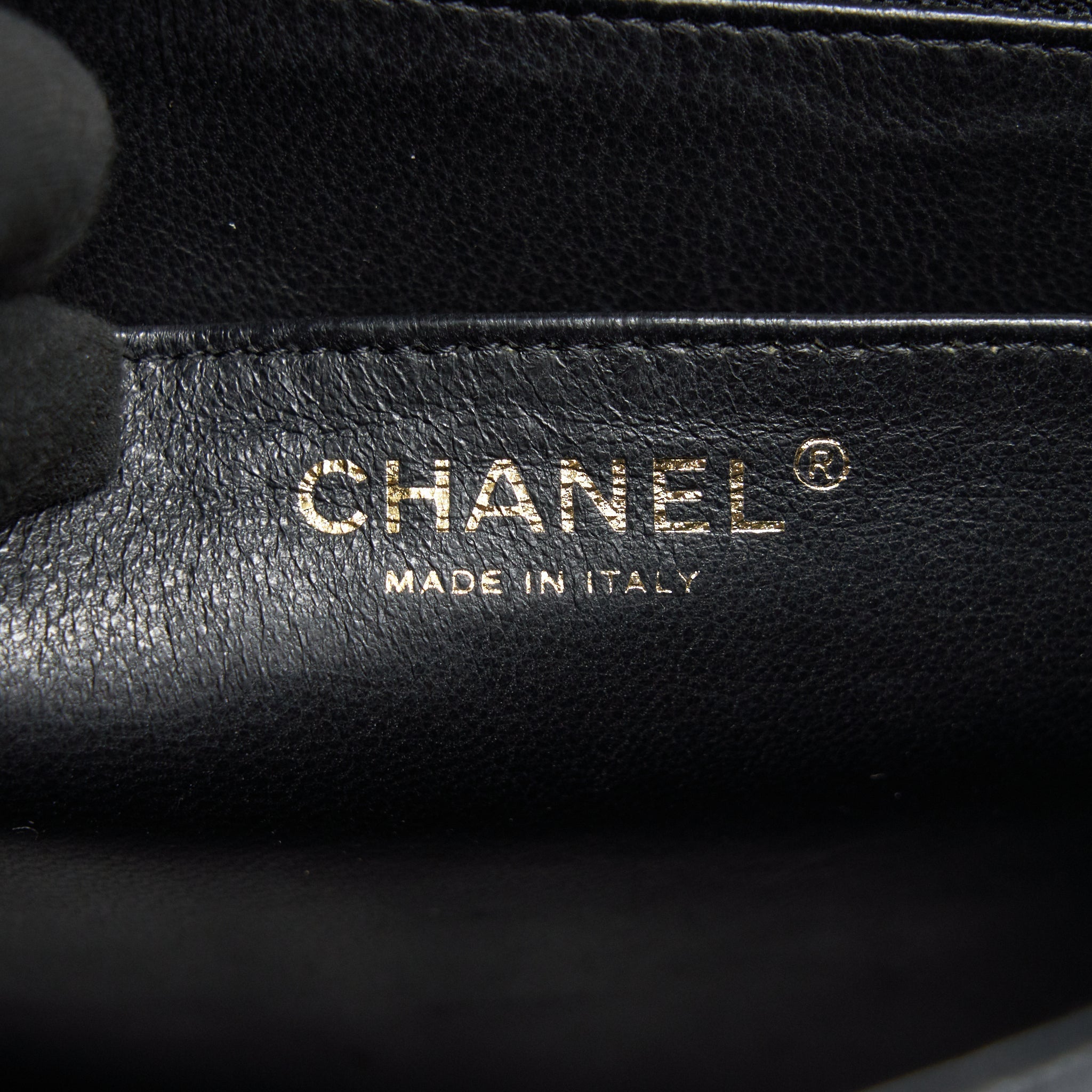 CHANEL CLASSIC JUMBO SINGLE FLAP BAG BLACK CAVIER GHW
