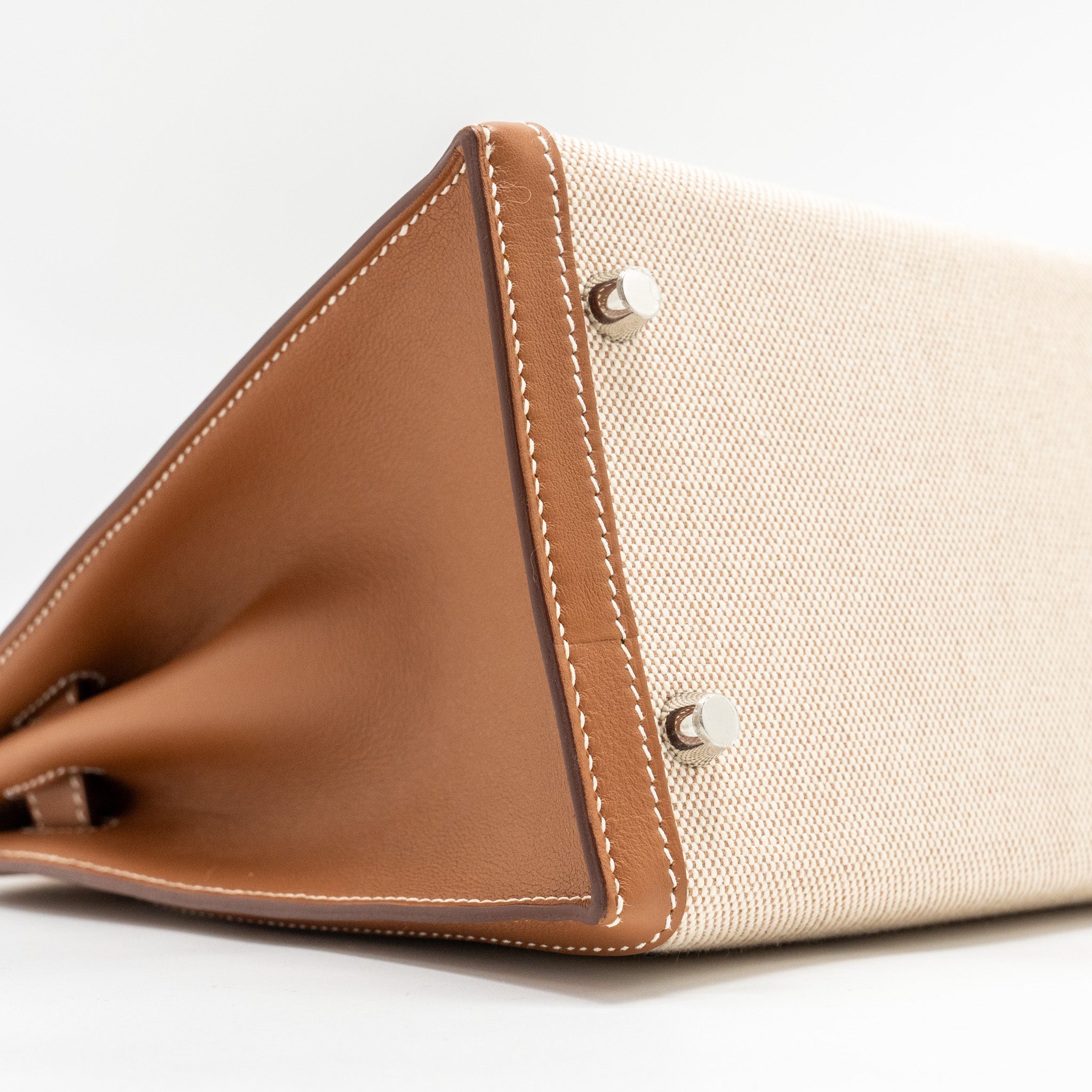 HERMES KELLY 28 SELLIER TOILE H/SWIFT ECRU/GOLD SHW