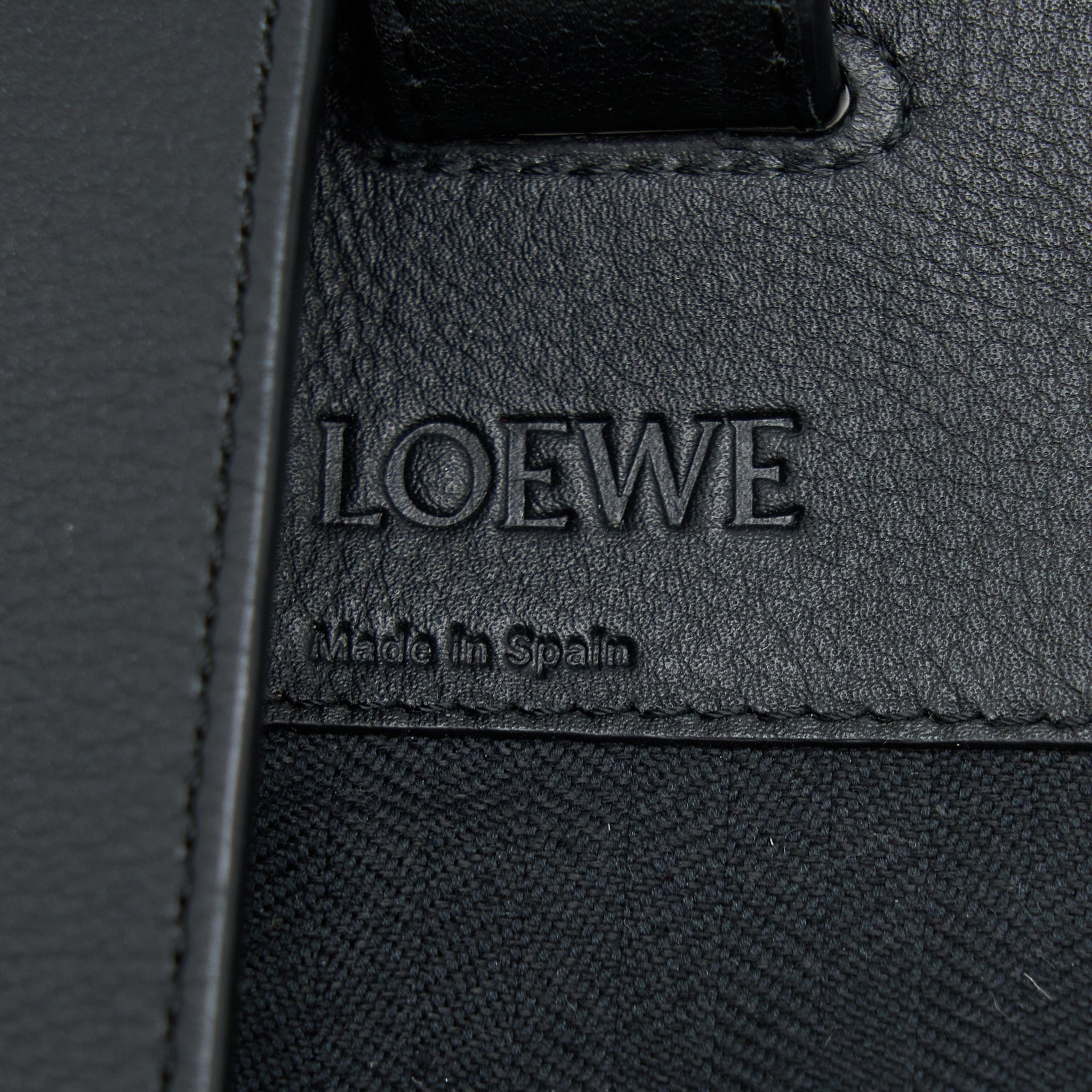 LOEWE HAMMOCK TARTAN BAG BLACK/RED TARTAN CALF/TEXTILE SHW