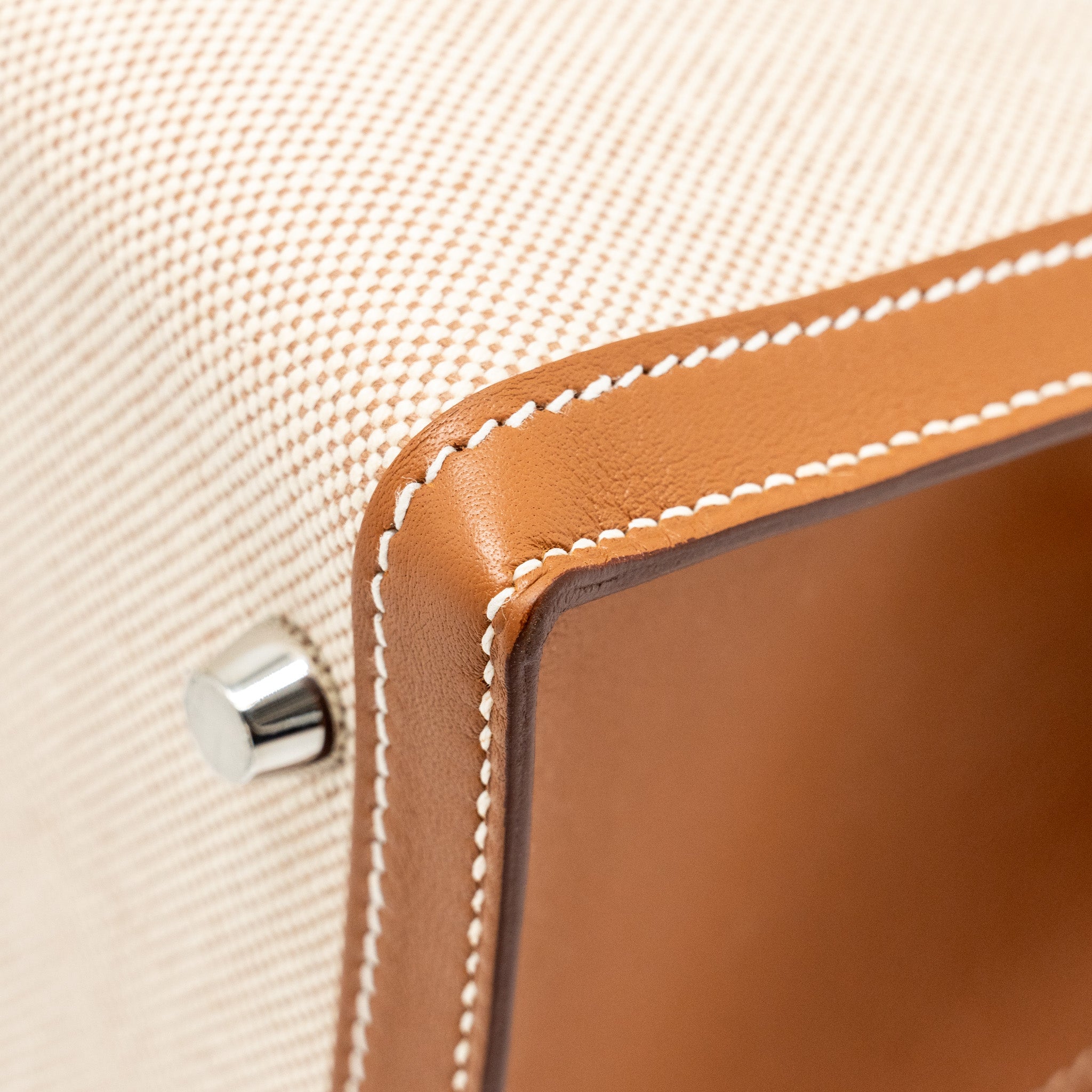 HERMES KELLY 28 SELLIER TOILE H/SWIFT ECRU/GOLD SHW