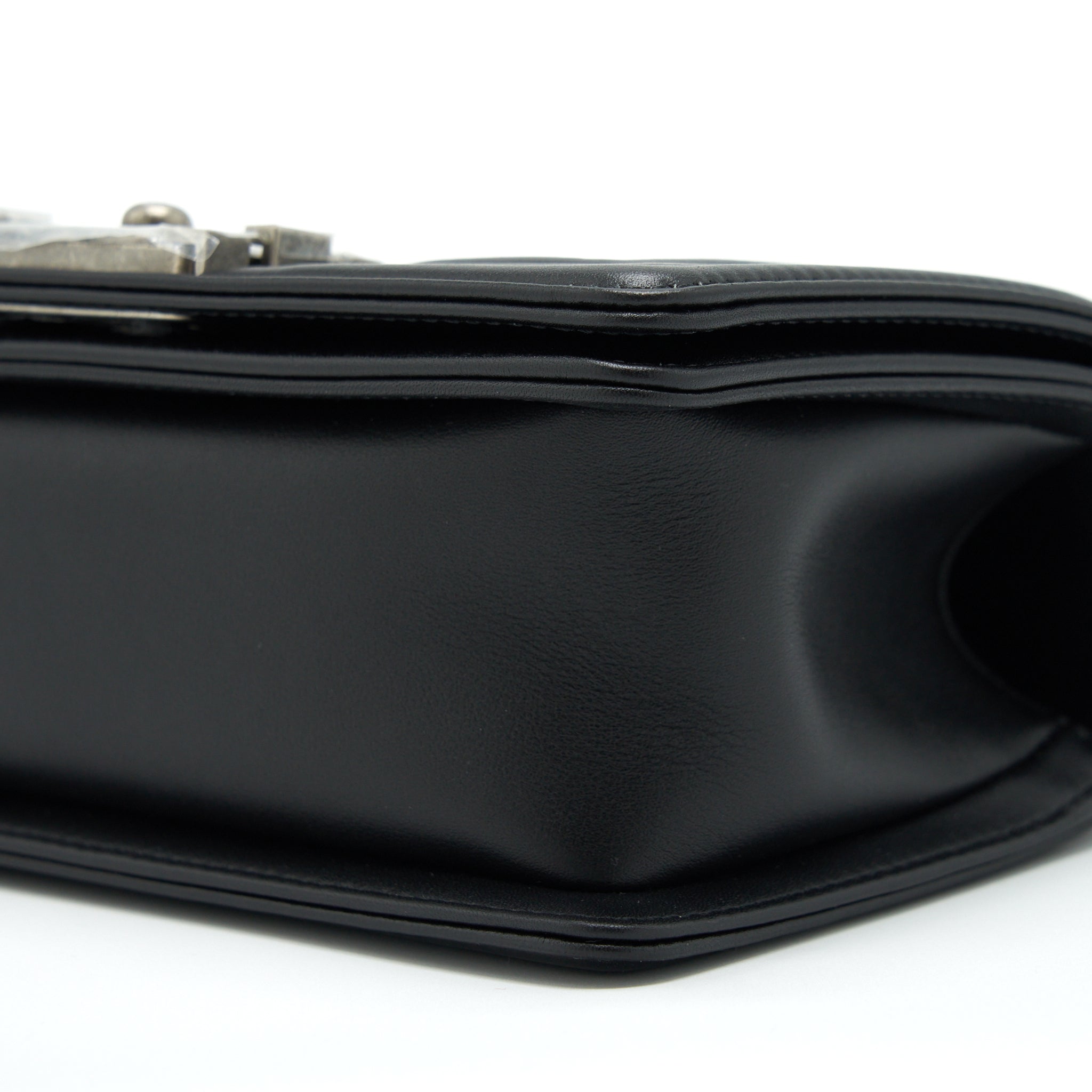 CHANEL SMALL BOY CALFSKIN BLACK RUTHENIUM SLIVER HARDWARE
