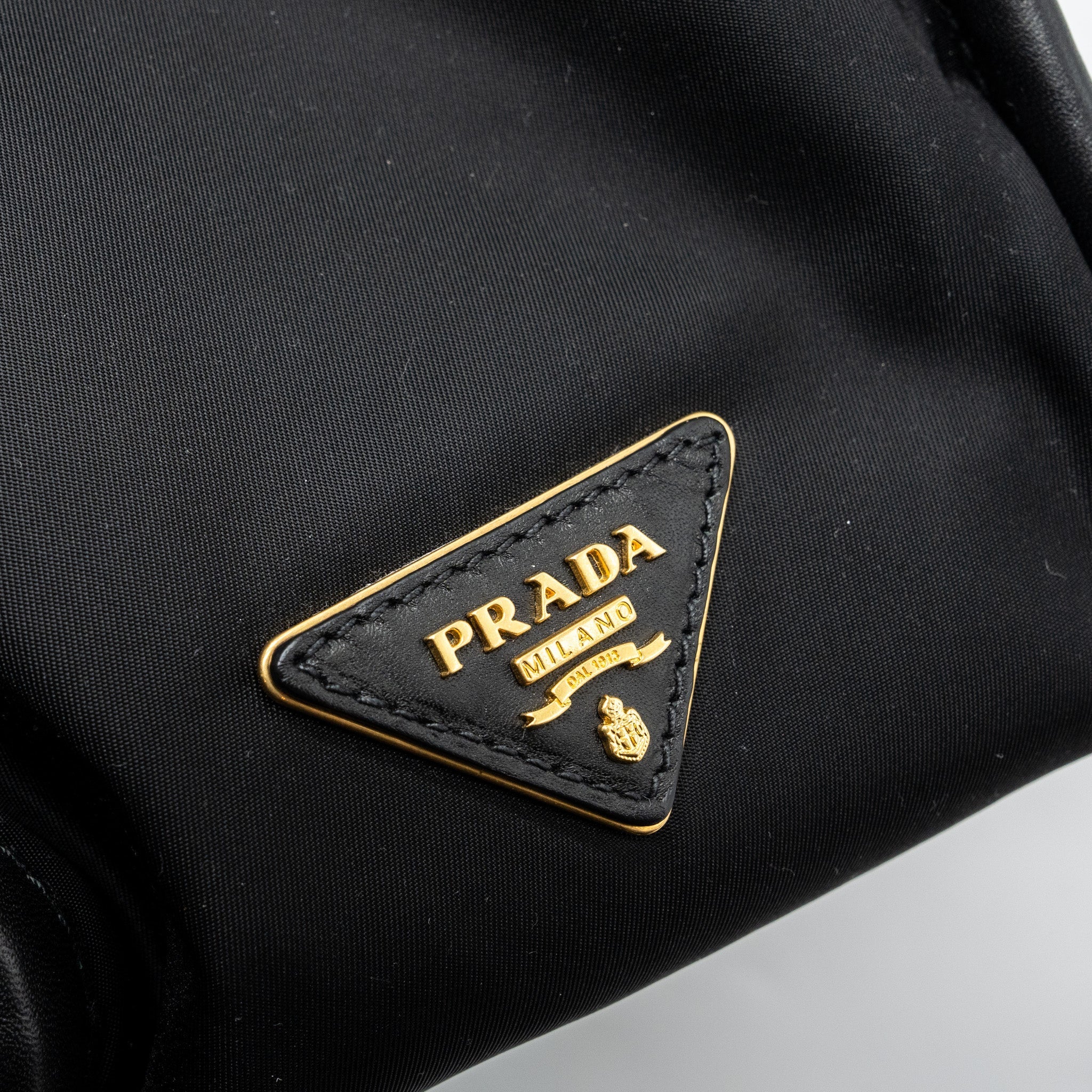 PRADA TOTE BAG NYLON / LEATHER BLACK GHW