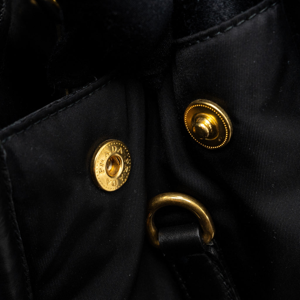 PRADA TOTE BAG NYLON / LEATHER BLACK GHW
