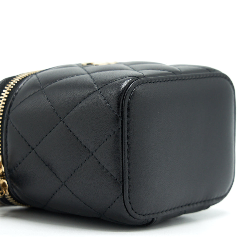 CHANEL 22P TOP HANDLE MINI VANITY WITH CHAIN AND MIRROR LAMBSKIN BLACK LGHW