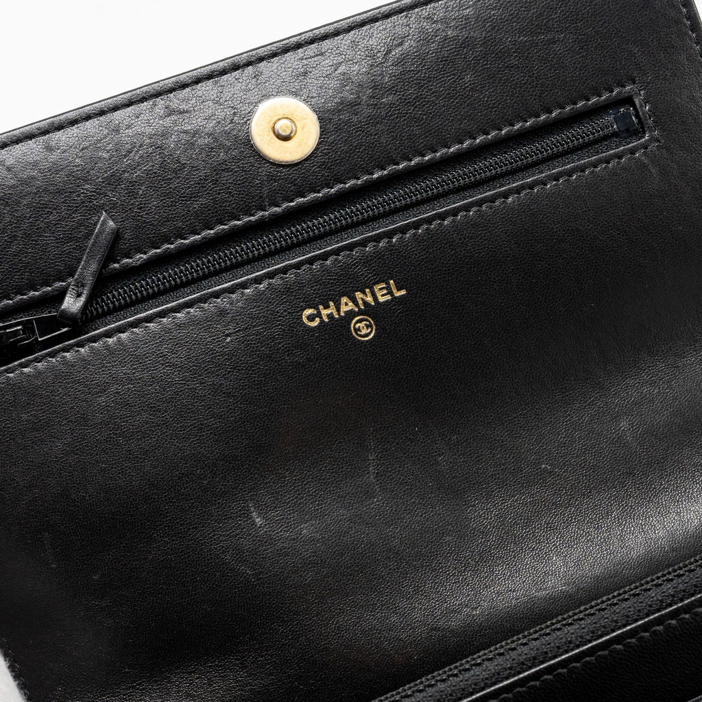 CHANEL 19 WALLET ON CHAIN LAMBSKIN BLACK MULTICOLOUR HARDWARE