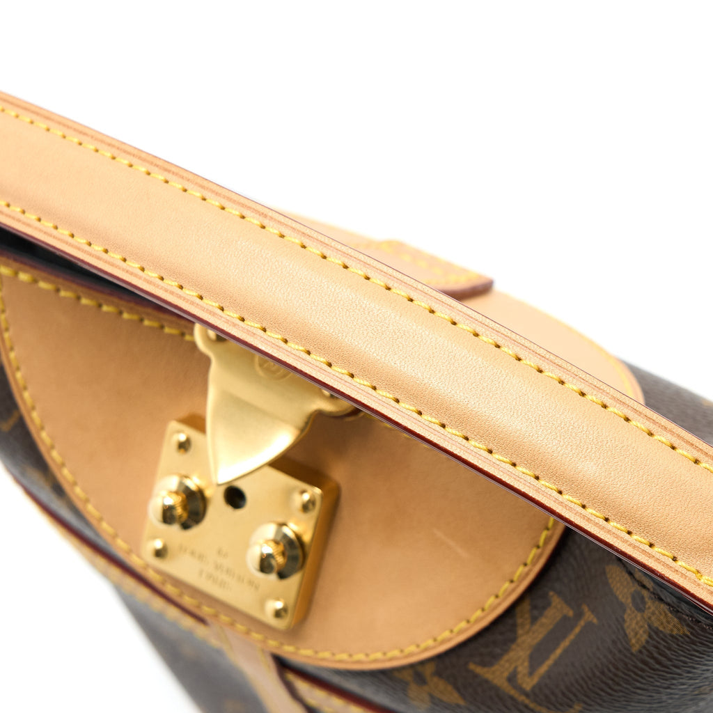 LOUIS VUITTON DUFFLE BAG MONOGRAM CANVAS GHW