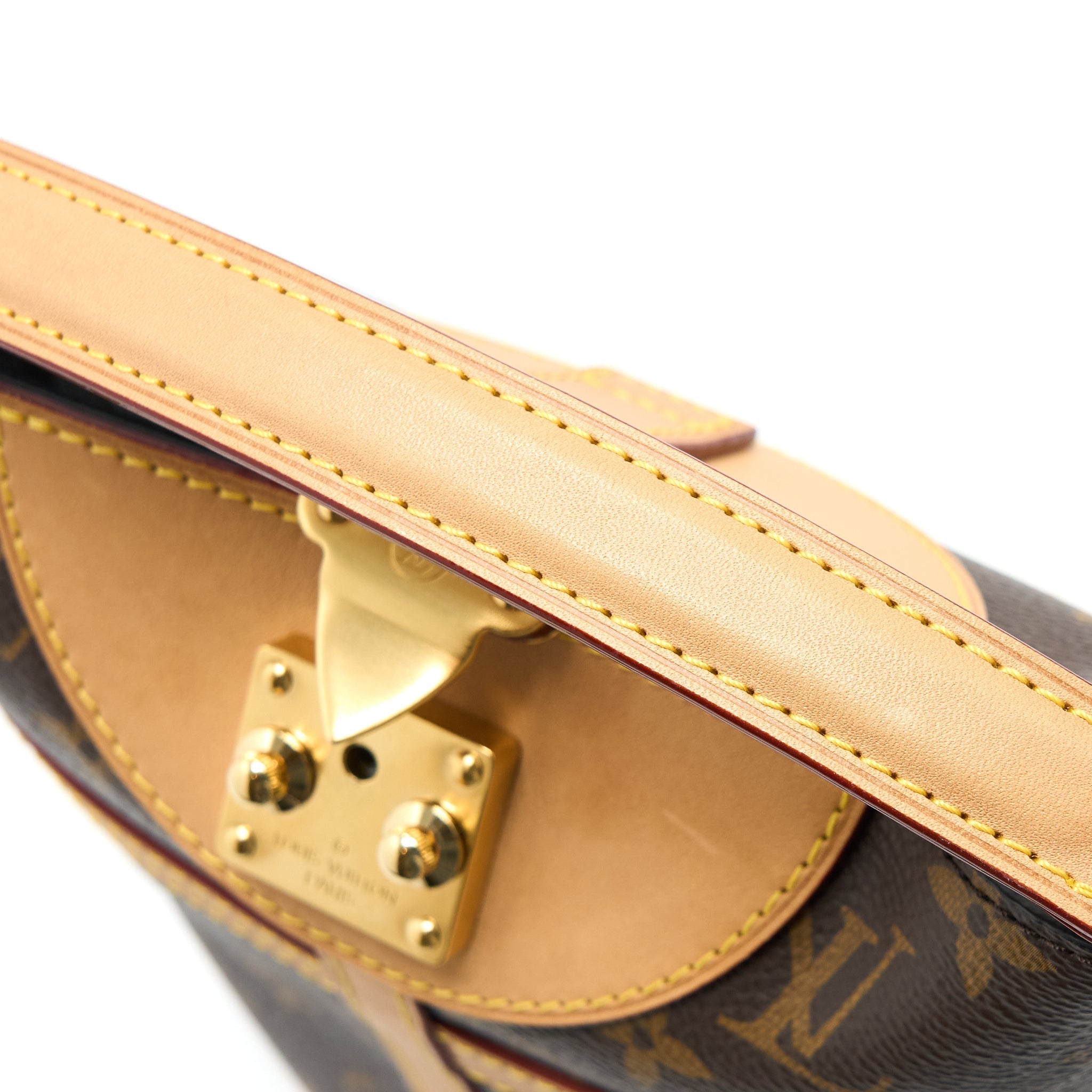 LOUIS VUITTON DUFFLE BAG MONOGRAM CANVAS GHW