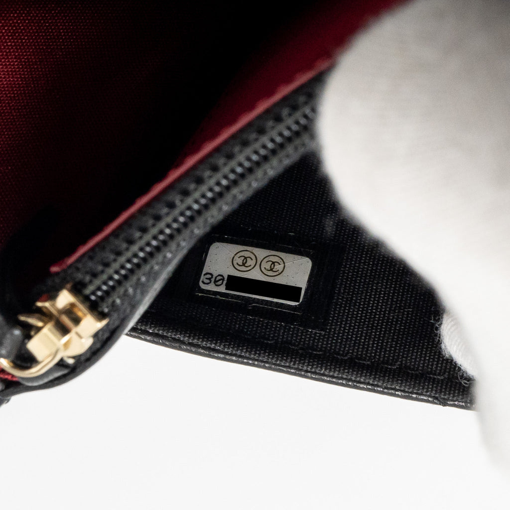 CHANEL 19 WALLET ON CHAIN LAMBSKIN BLACK MULTICOLOUR HARDWARE