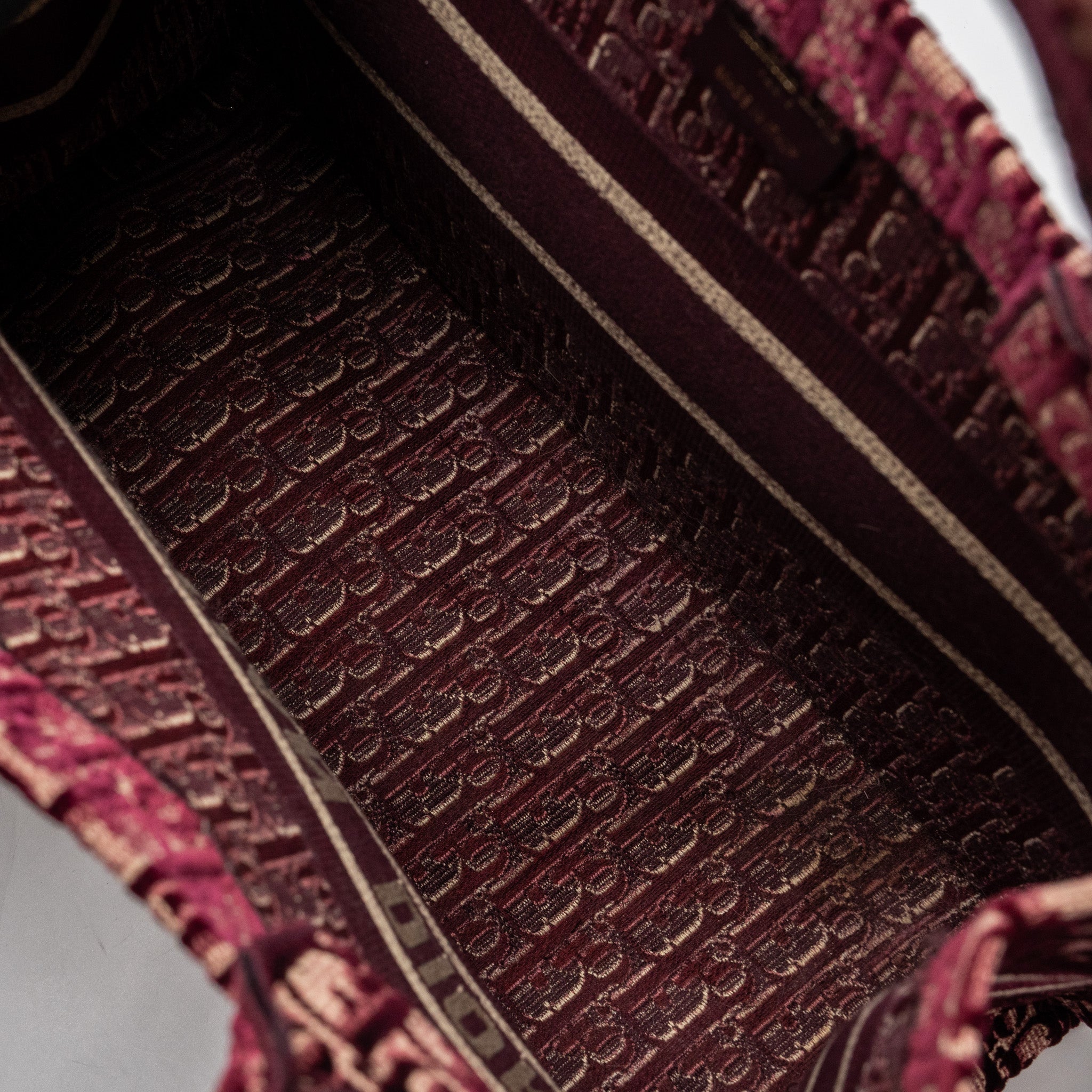 DIOR MEDIUM BOOK TOTE OBLIQUE EMBROIDERY VELVET/ CANVAS DARK RED