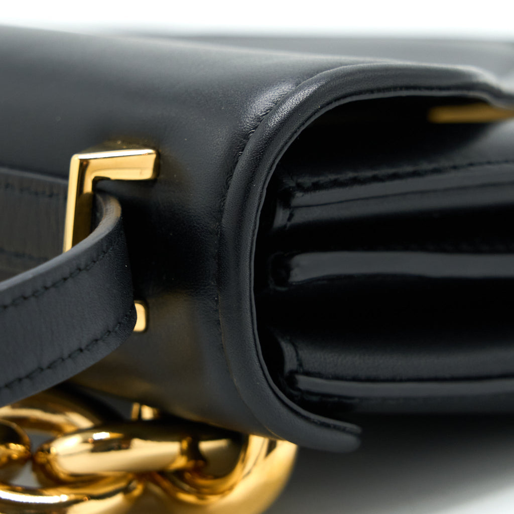 BOTTEGA VENETA SMALL MOUNT BAG CALFSKIN BLACK GHW