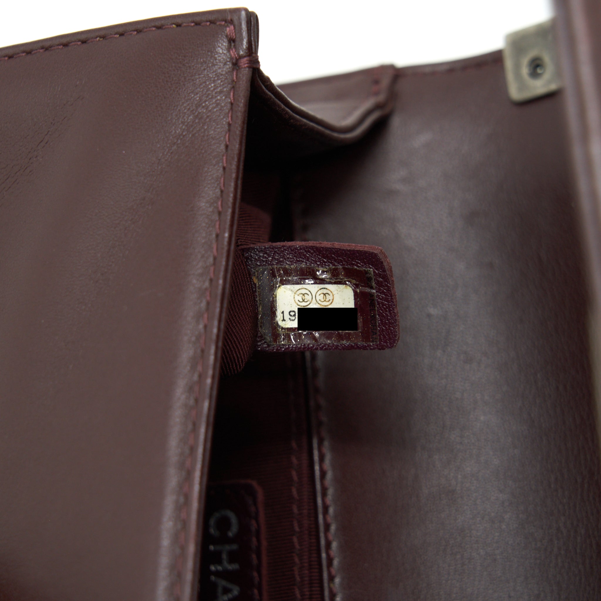 CHANEL CHEVRON SMALL BOY BAG LAMBSKIN BURGUNDY RUTHENIUM HARDWARE