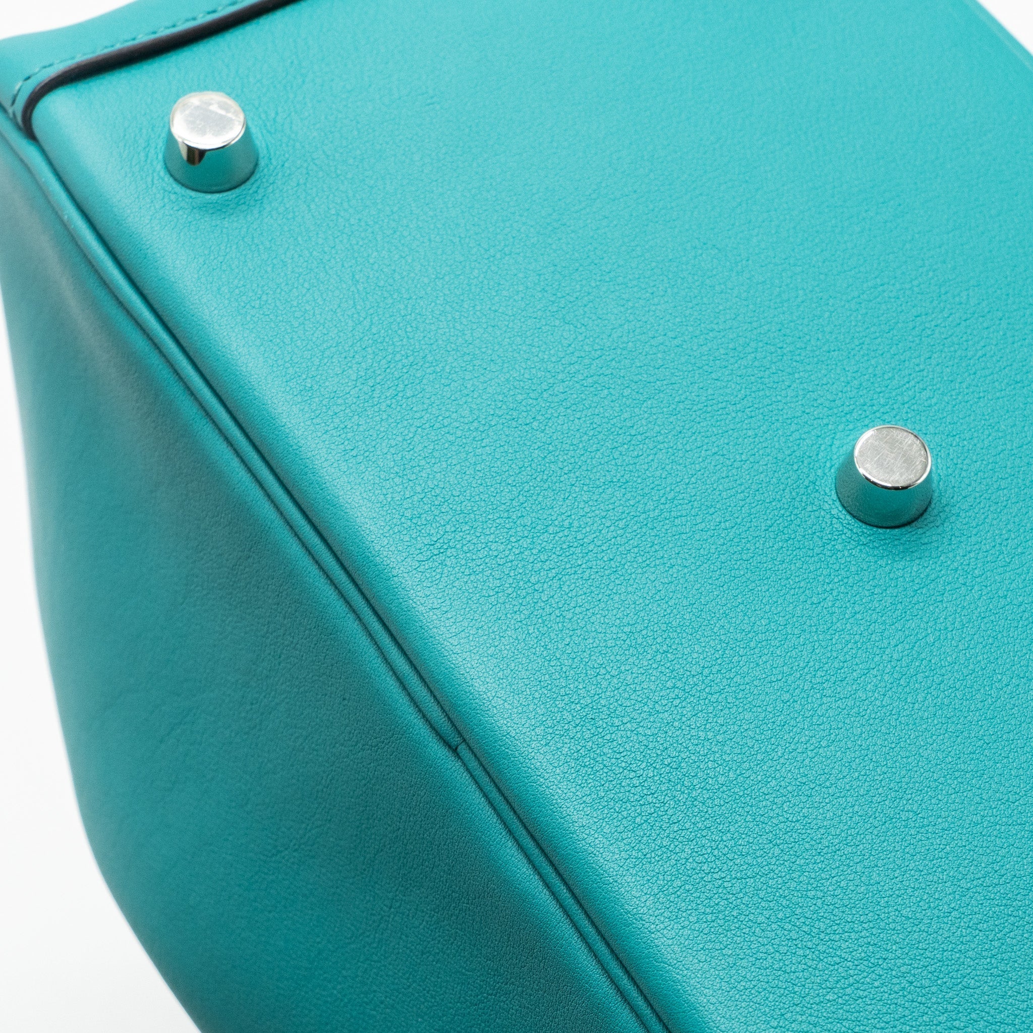 HERMES LINDY 26 SWIFT BLUE PAON SHW