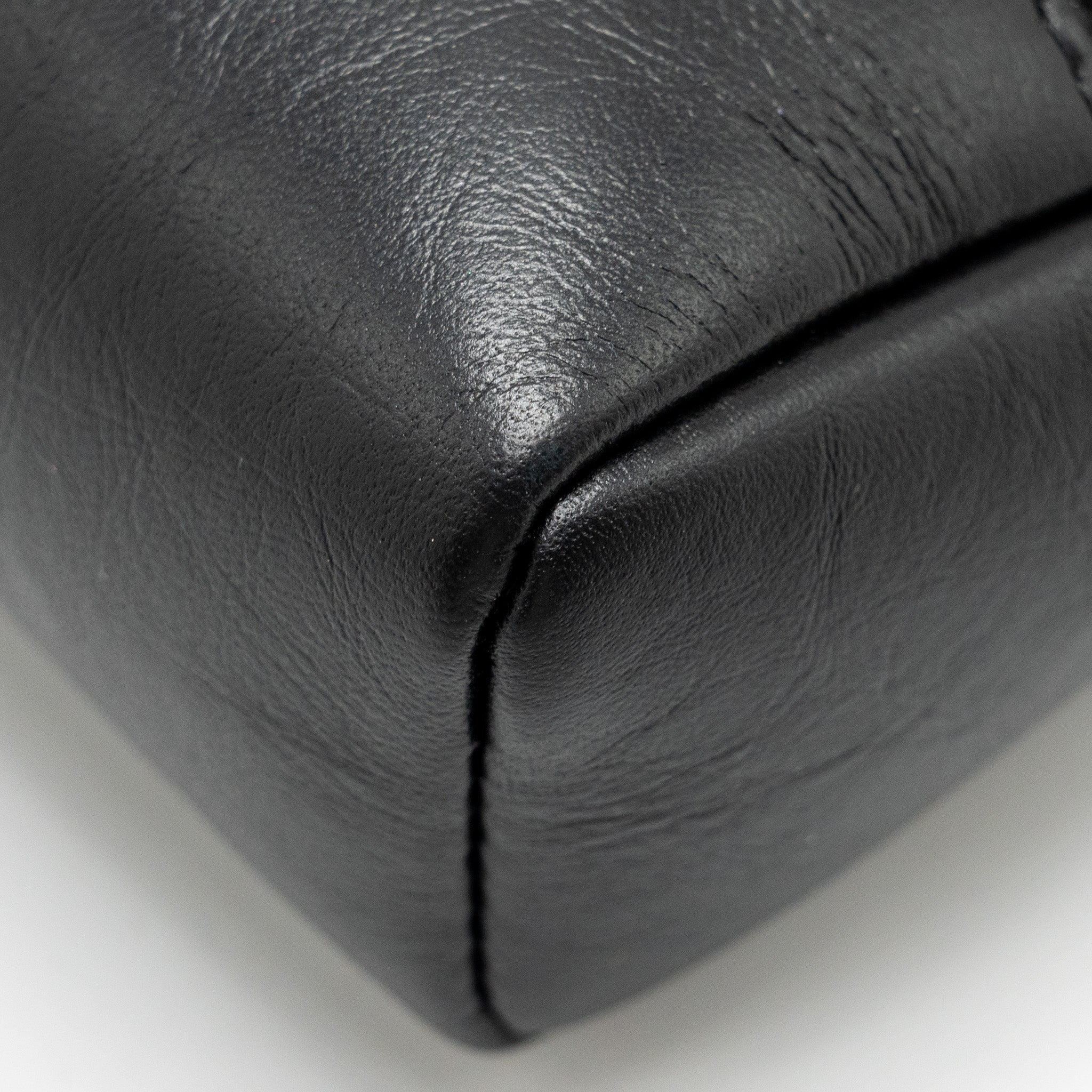 CHANEL MINI 31 BAG CALFSKIN BLACK LGHW(MICROCHIP)