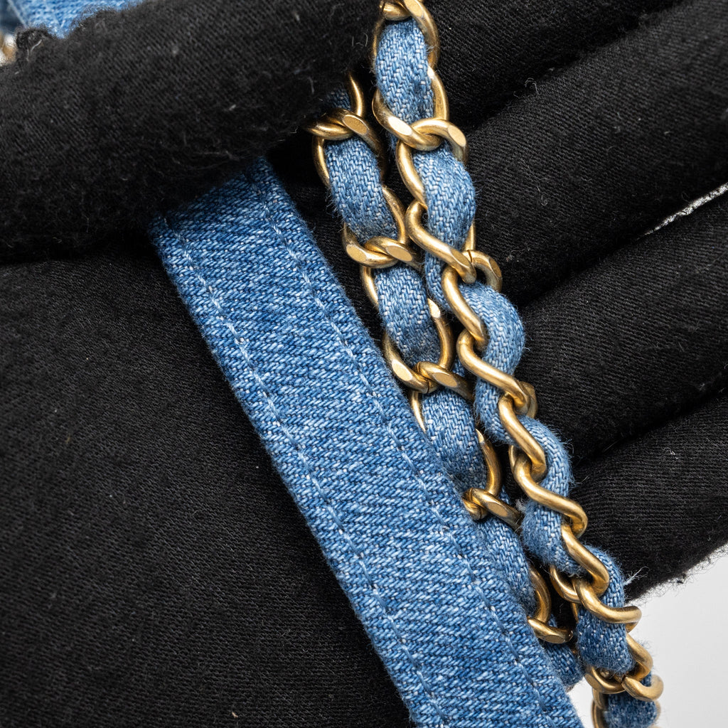 CHANEL 22P SMALL FLAP BAG DENIM BLUE GHW (MICROCHIP)