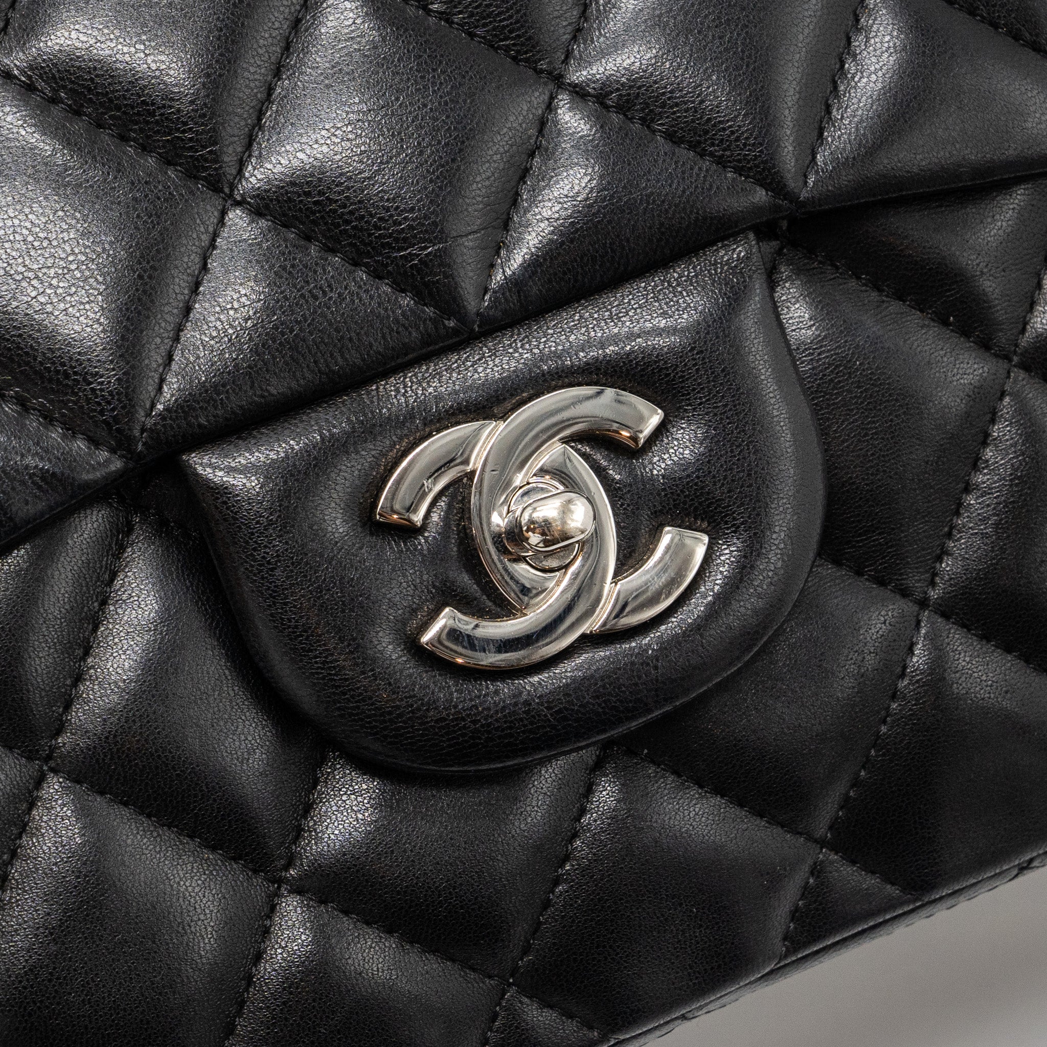 CHANEL CLASSIC JUMBO SINGLE FLAP BAG LAMBSKIN BLACK SHW